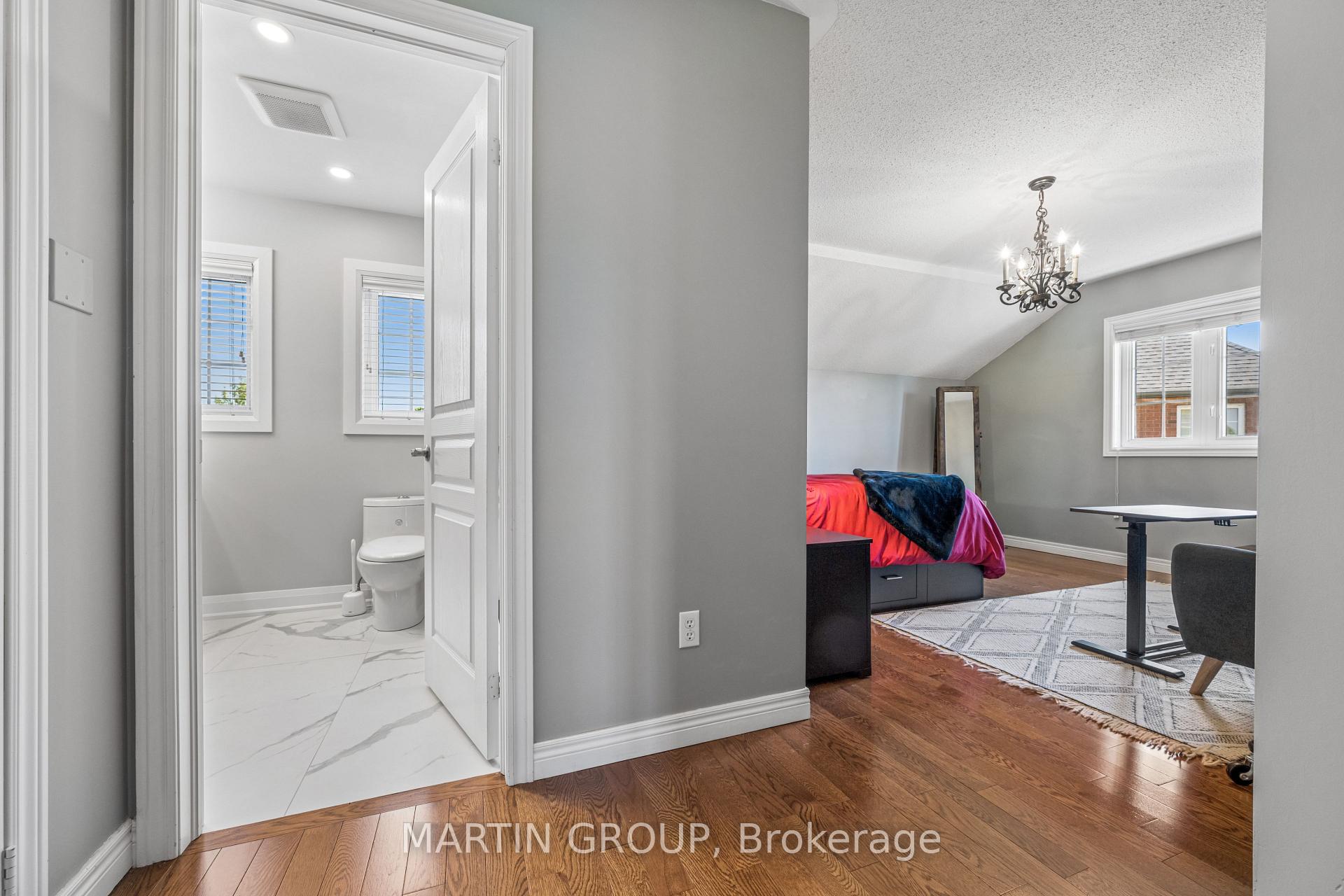 Photo 33 of 2283 Briargrove Circle, Oakville, Westmount — HOMEH