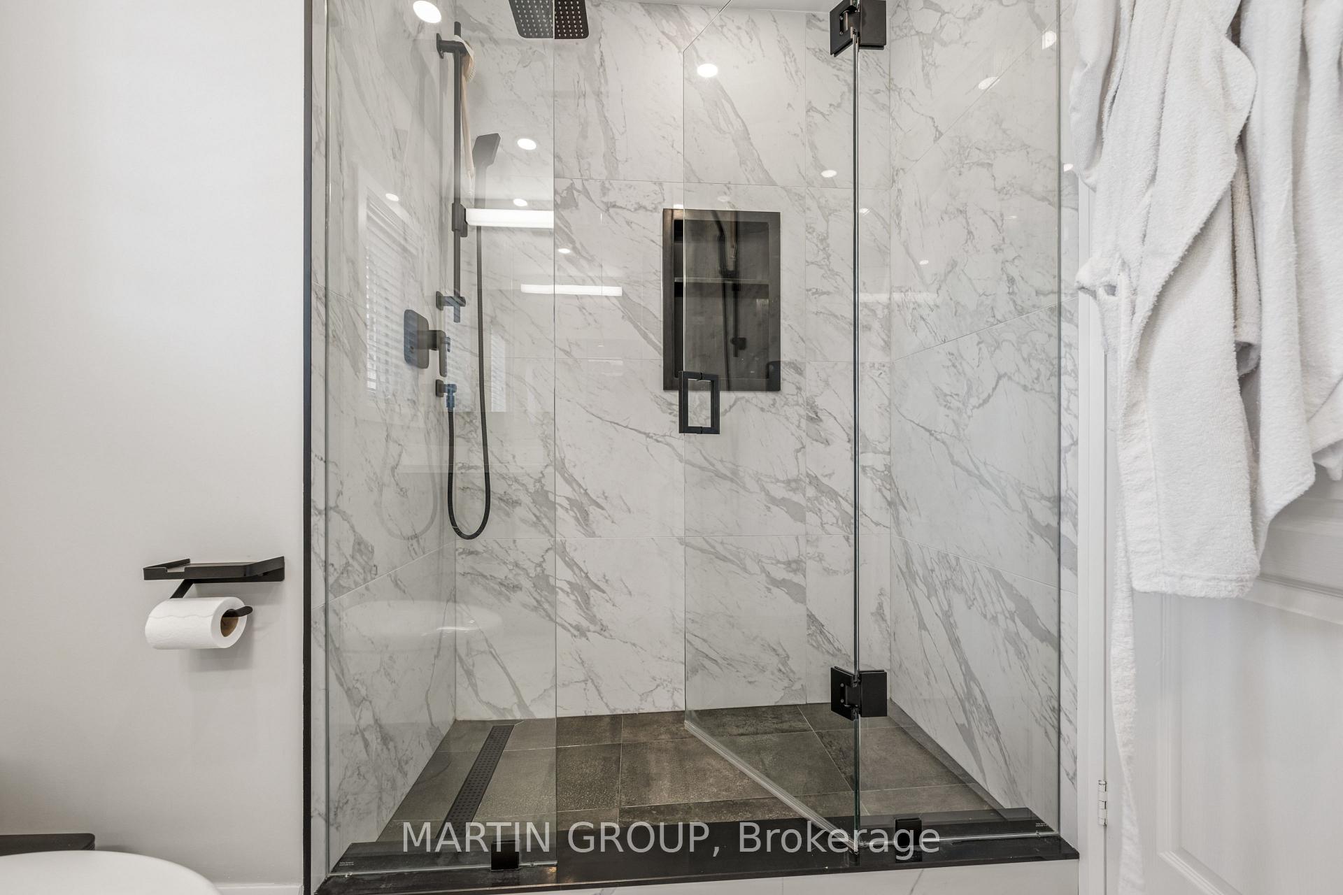 Photo 37 of 2283 Briargrove Circle, Oakville, Westmount — HOMEH