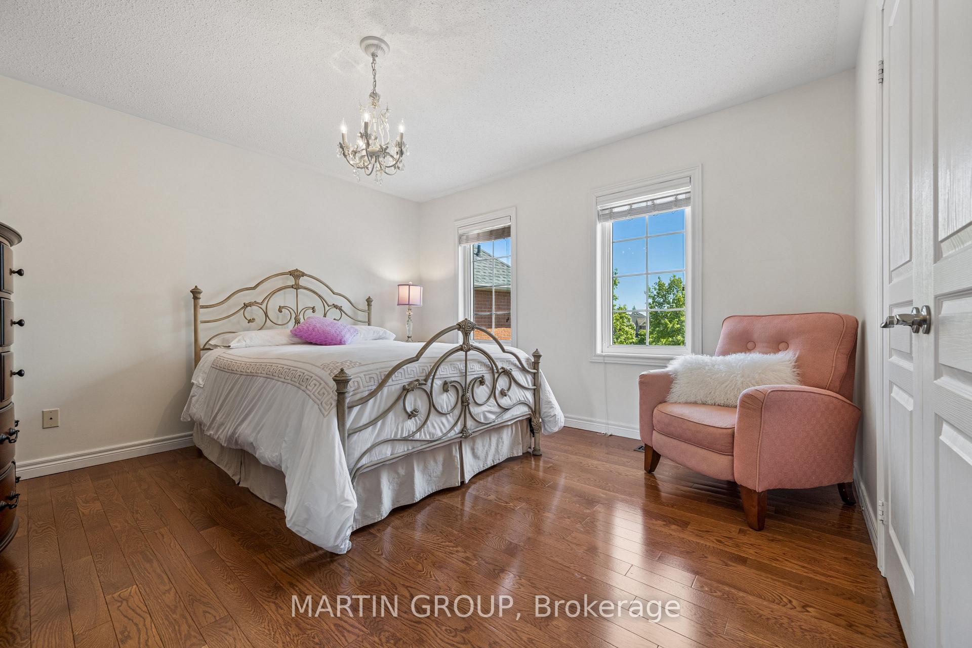Photo 39 of 2283 Briargrove Circle, Oakville, Westmount — HOMEH