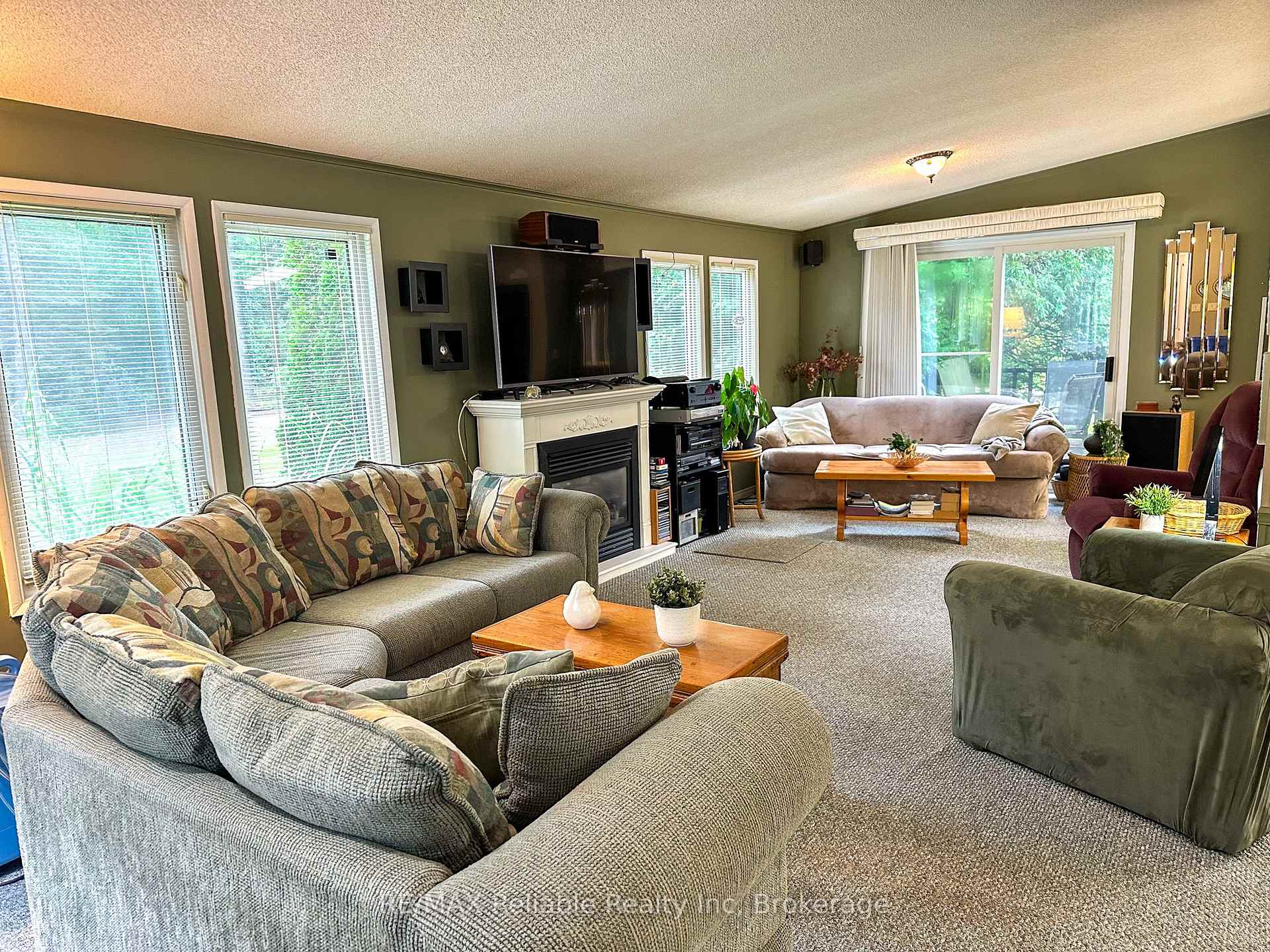 Photo 16 of 118 Tamarack Drive, Central Huron, Goderich — HOMEH