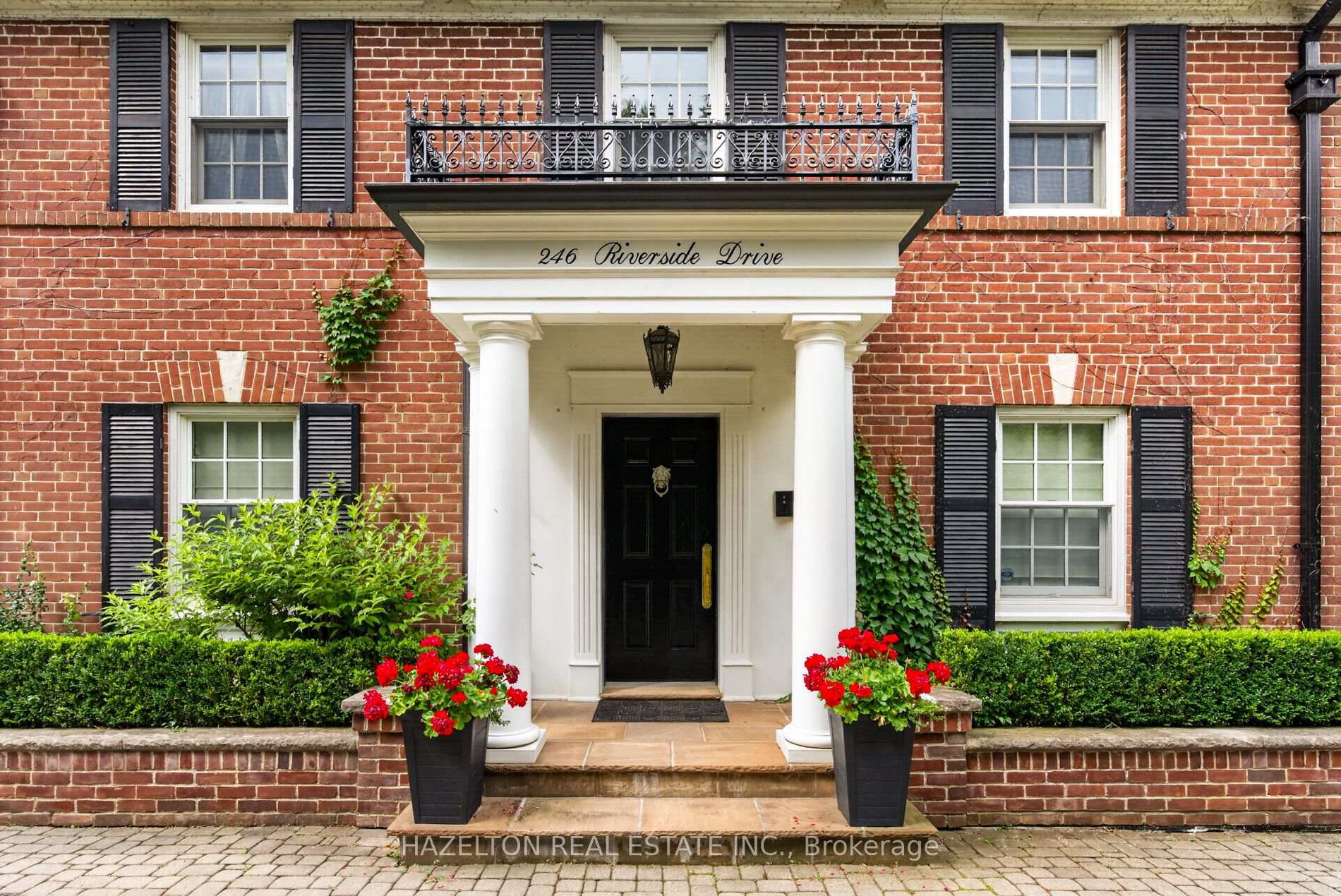 Photo 2 of 246 Riverside Drive, Toronto, High Park-Swansea — HOMEH