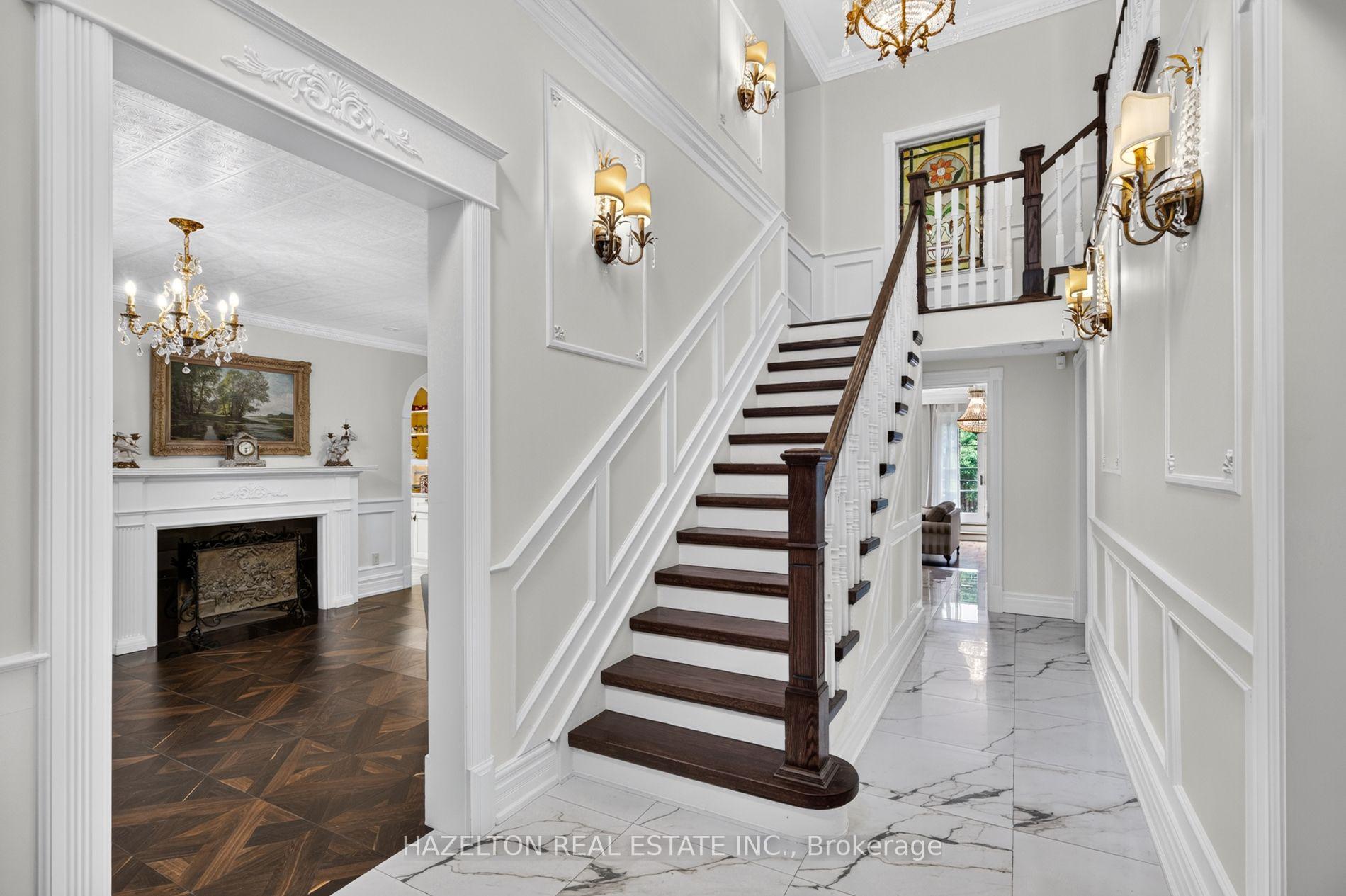 Photo 4 of 246 Riverside Drive, Toronto, High Park-Swansea — HOMEH