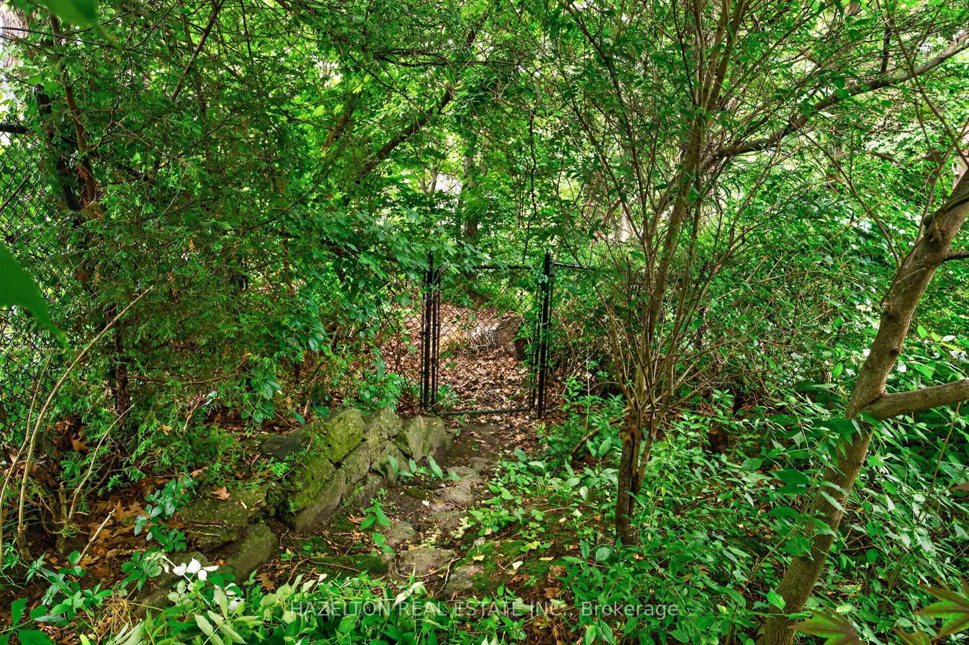 Photo 46 of 246 Riverside Drive, Toronto, High Park-Swansea — HOMEH