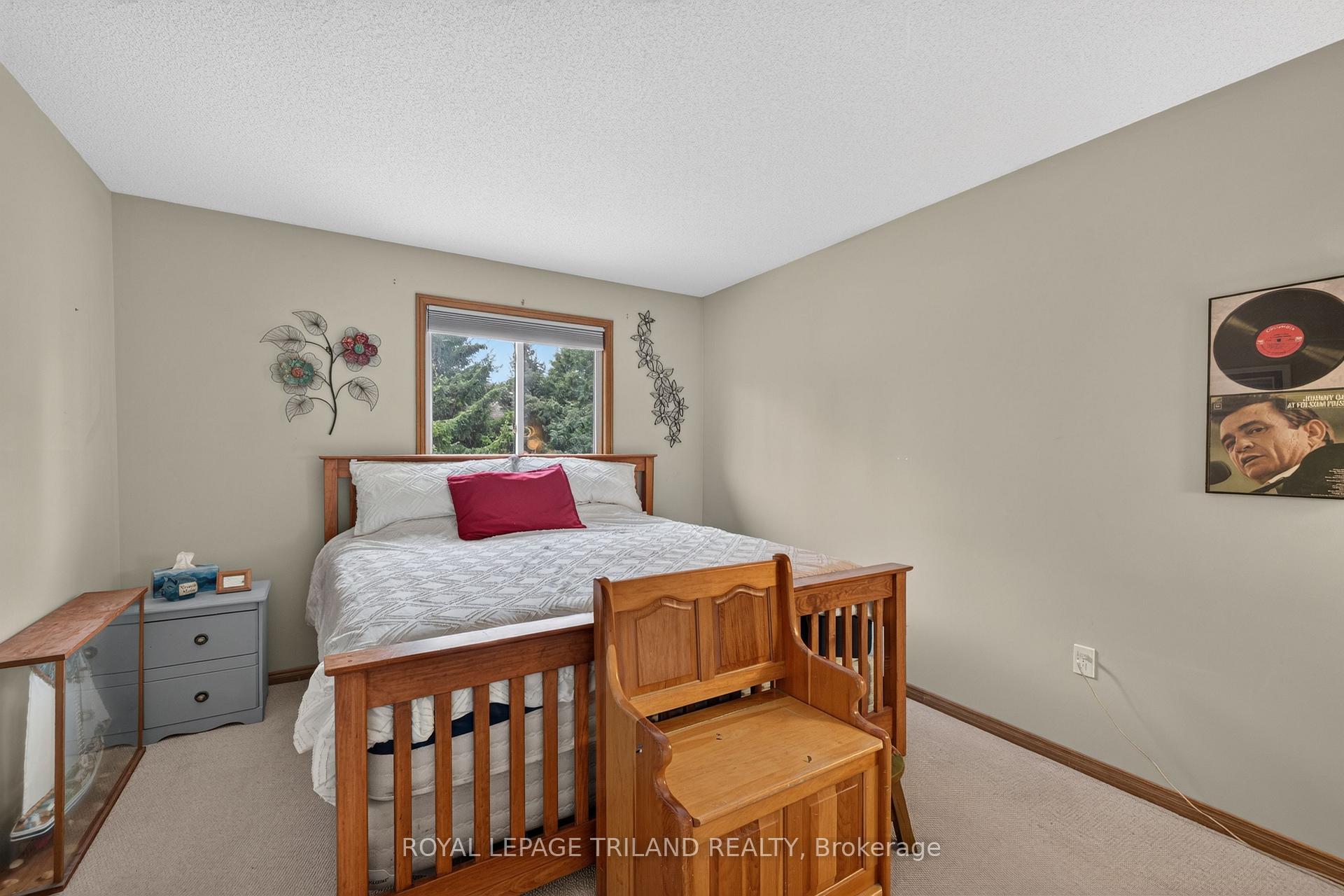 Photo 18 of 59 Queensway Drive, Strathroy-Caradoc, SE — HOMEH