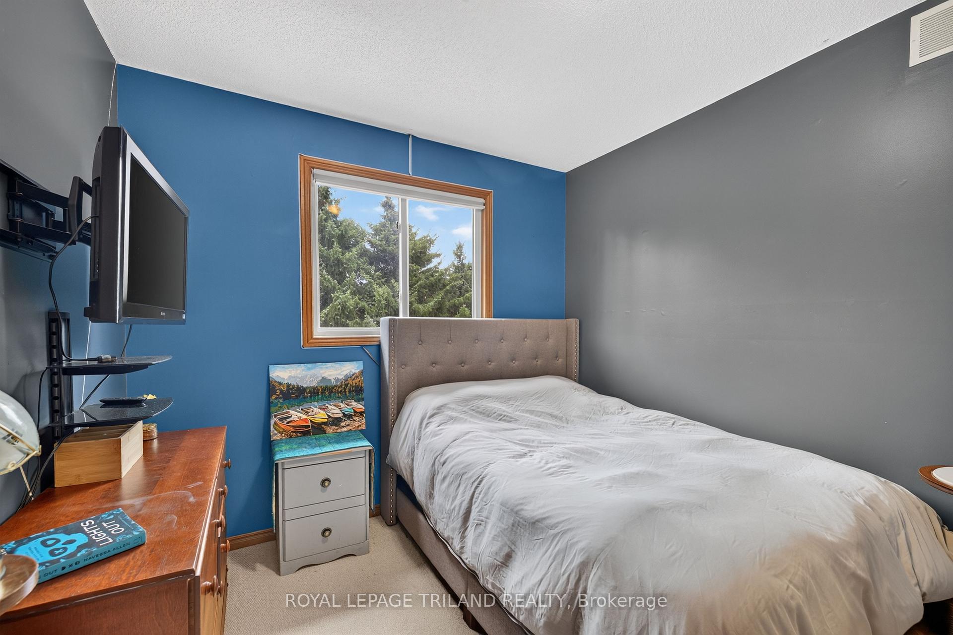 Photo 20 of 59 Queensway Drive, Strathroy-Caradoc, SE — HOMEH