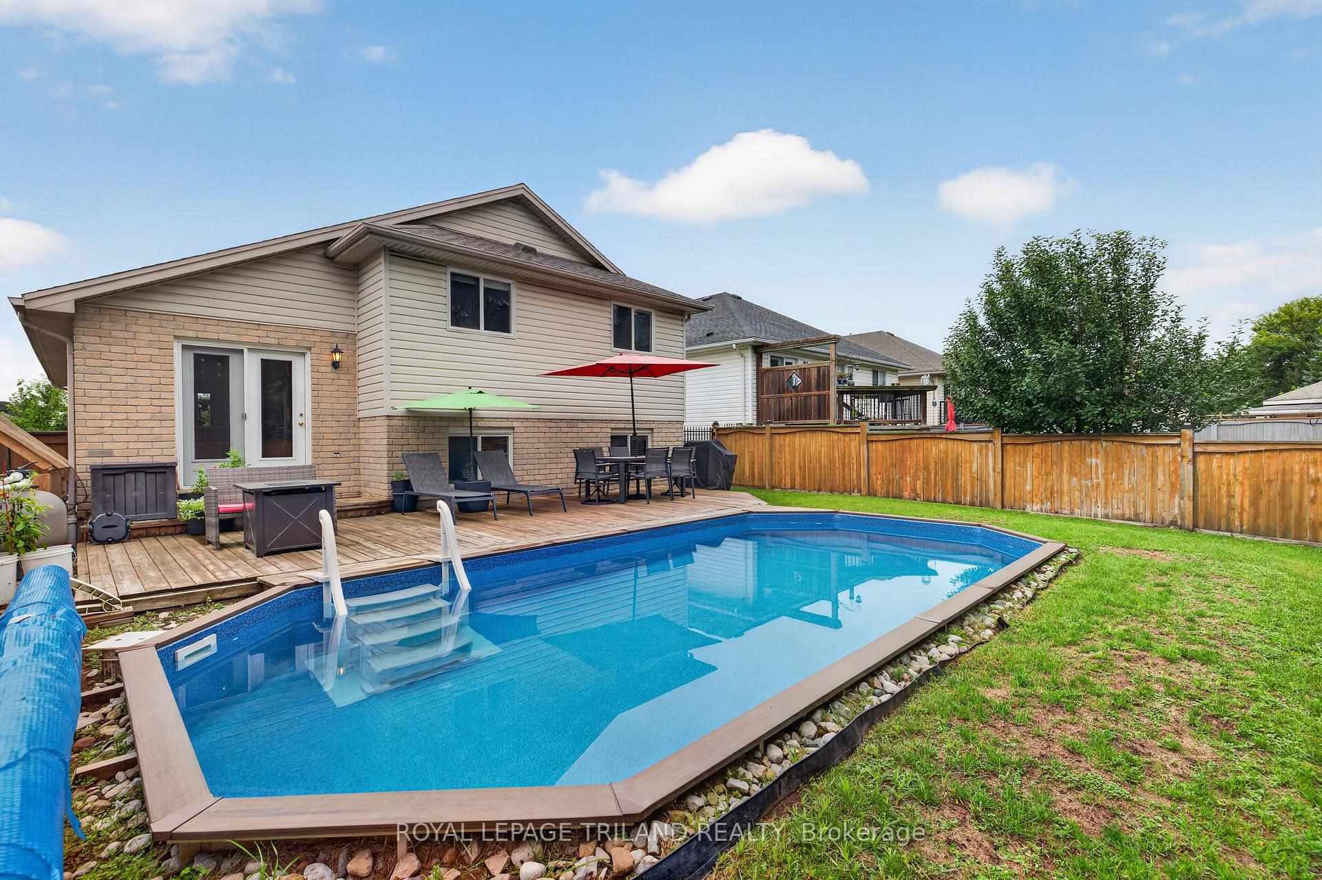 Photo 41 of 59 Queensway Drive, Strathroy-Caradoc, SE — HOMEH