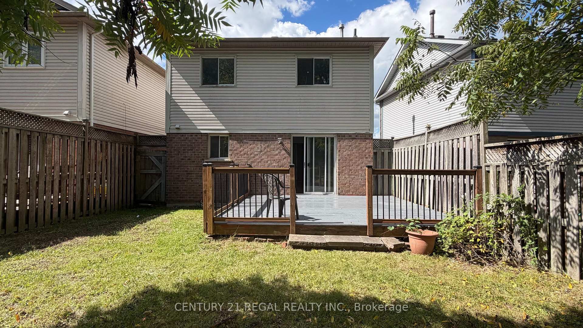 Photo 86 of 67 Fulton Crescent, Whitby, Williamsburg — HOMEH
