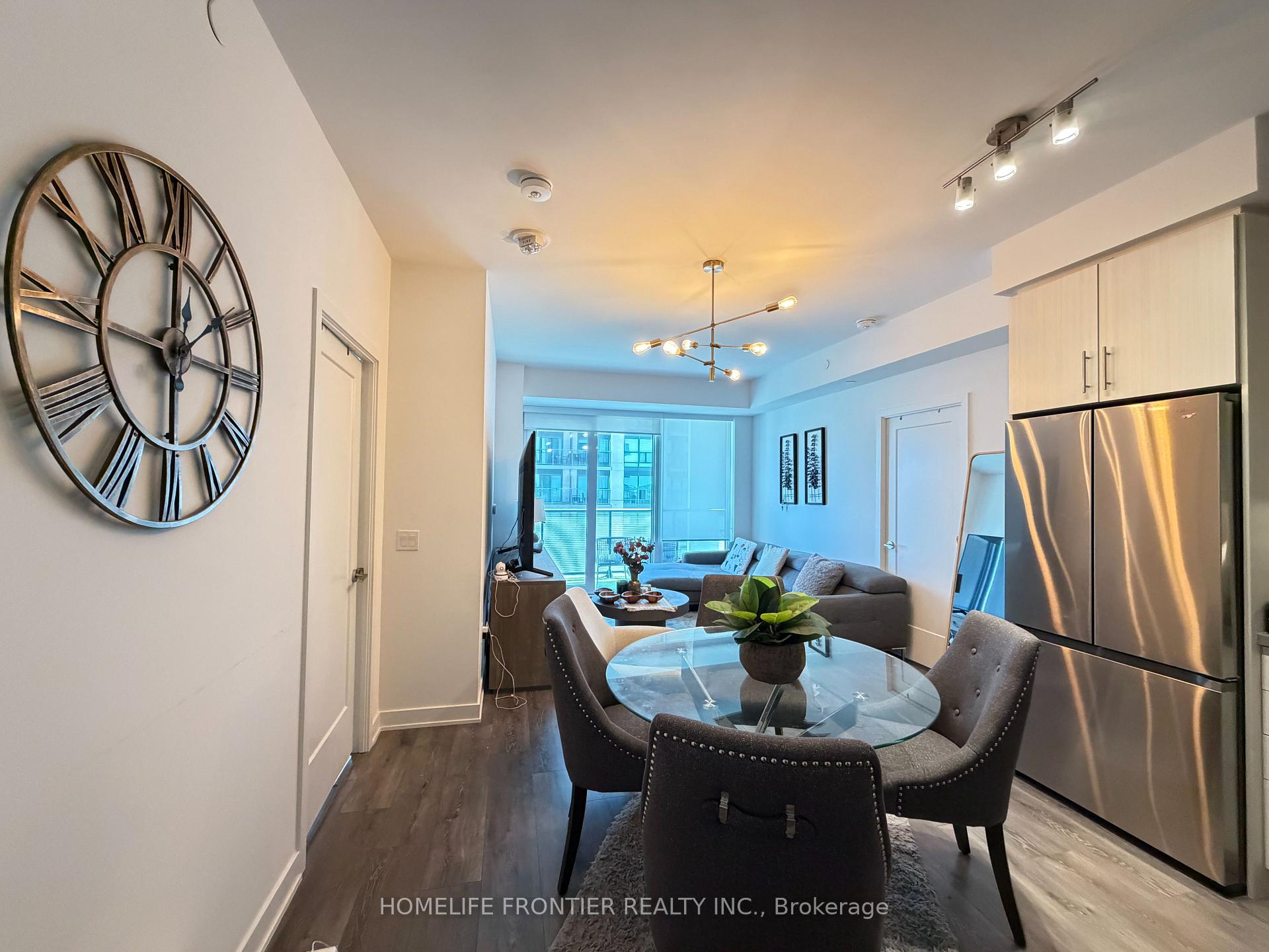 Photo 11 of Unit 607, 105 Oneida Crescent, Richmond Hill, Langstaff — HOMEH