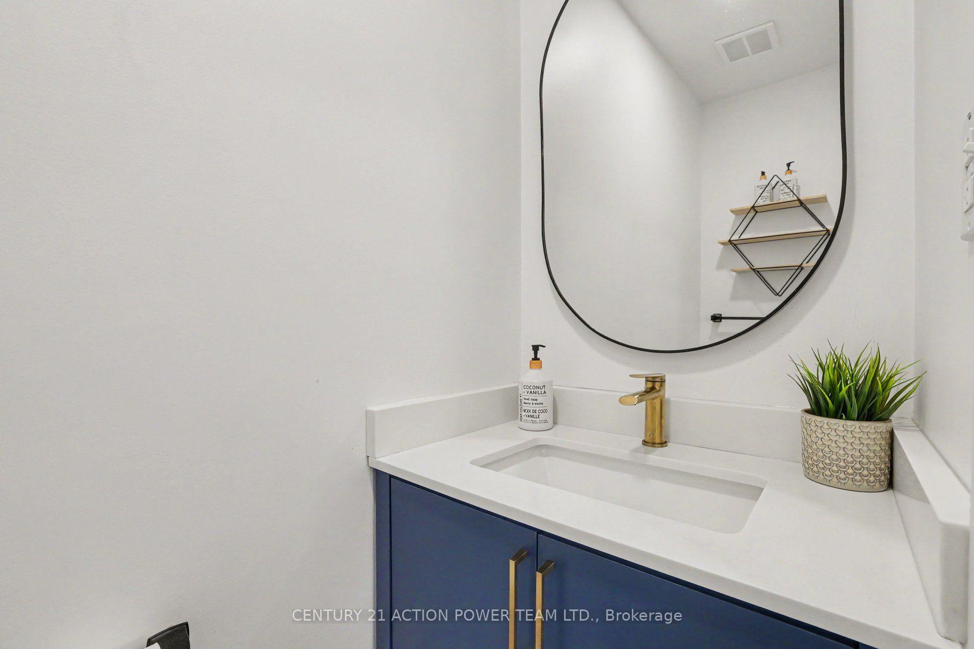 Photo 21 of 980 Galaxie Avenue, Ottawa, Navan — HOMEH