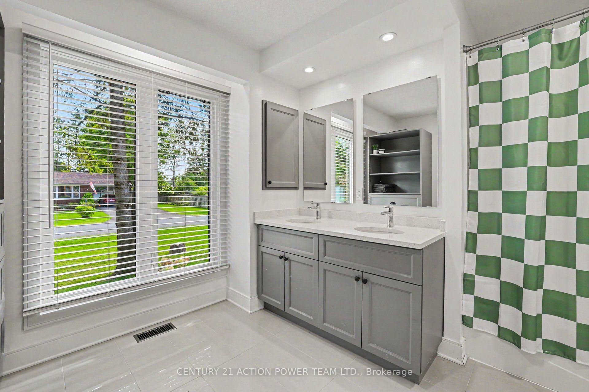 Photo 27 of 980 Galaxie Avenue, Ottawa, Navan — HOMEH