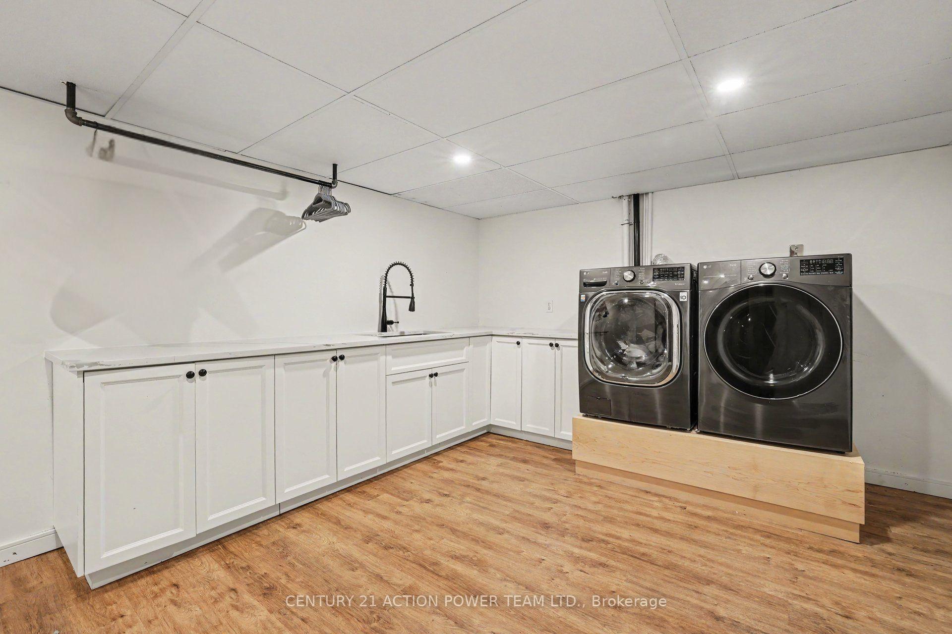 Photo 32 of 980 Galaxie Avenue, Ottawa, Navan — HOMEH