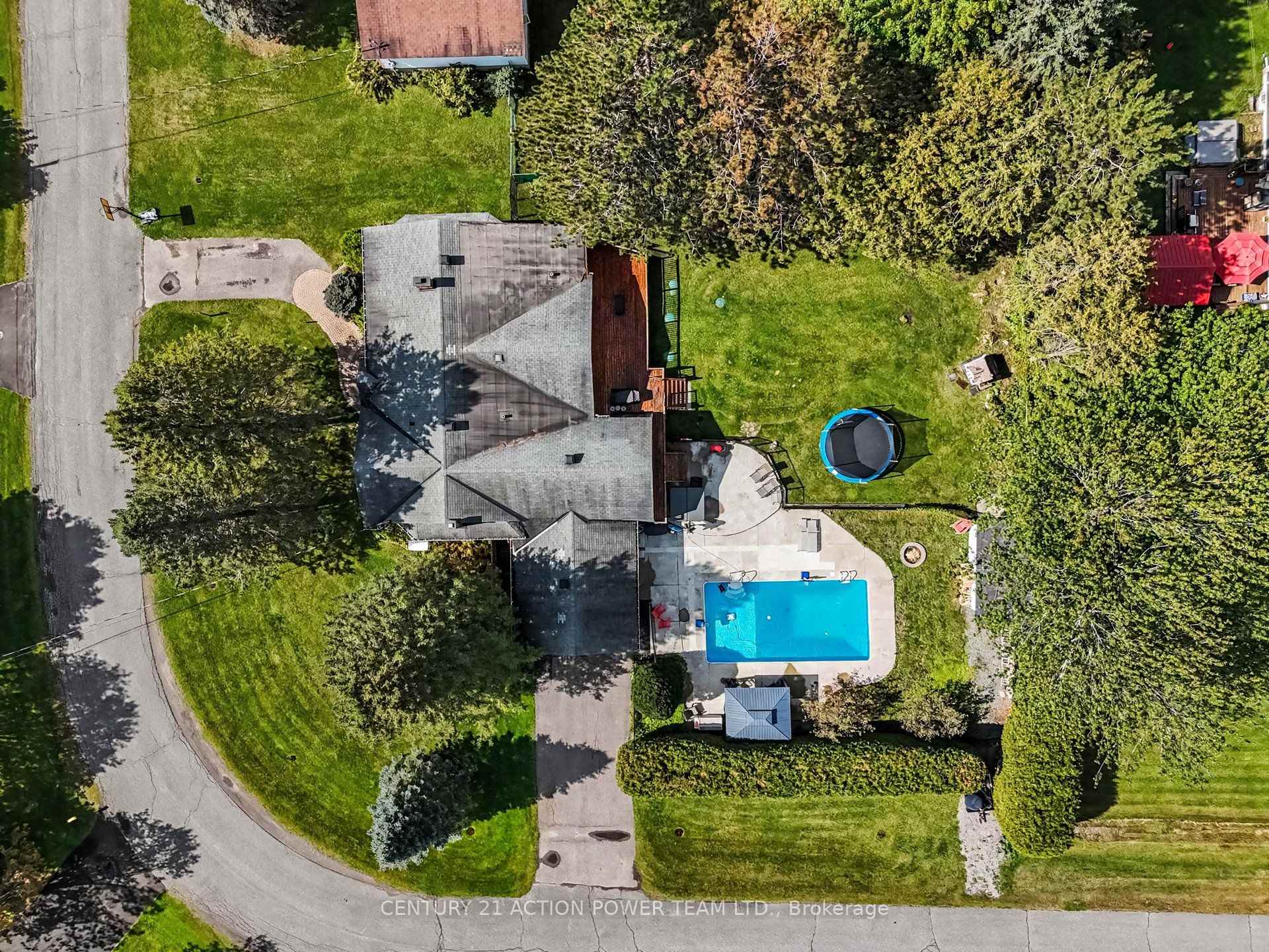 Photo 42 of 980 Galaxie Avenue, Ottawa, Navan — HOMEH