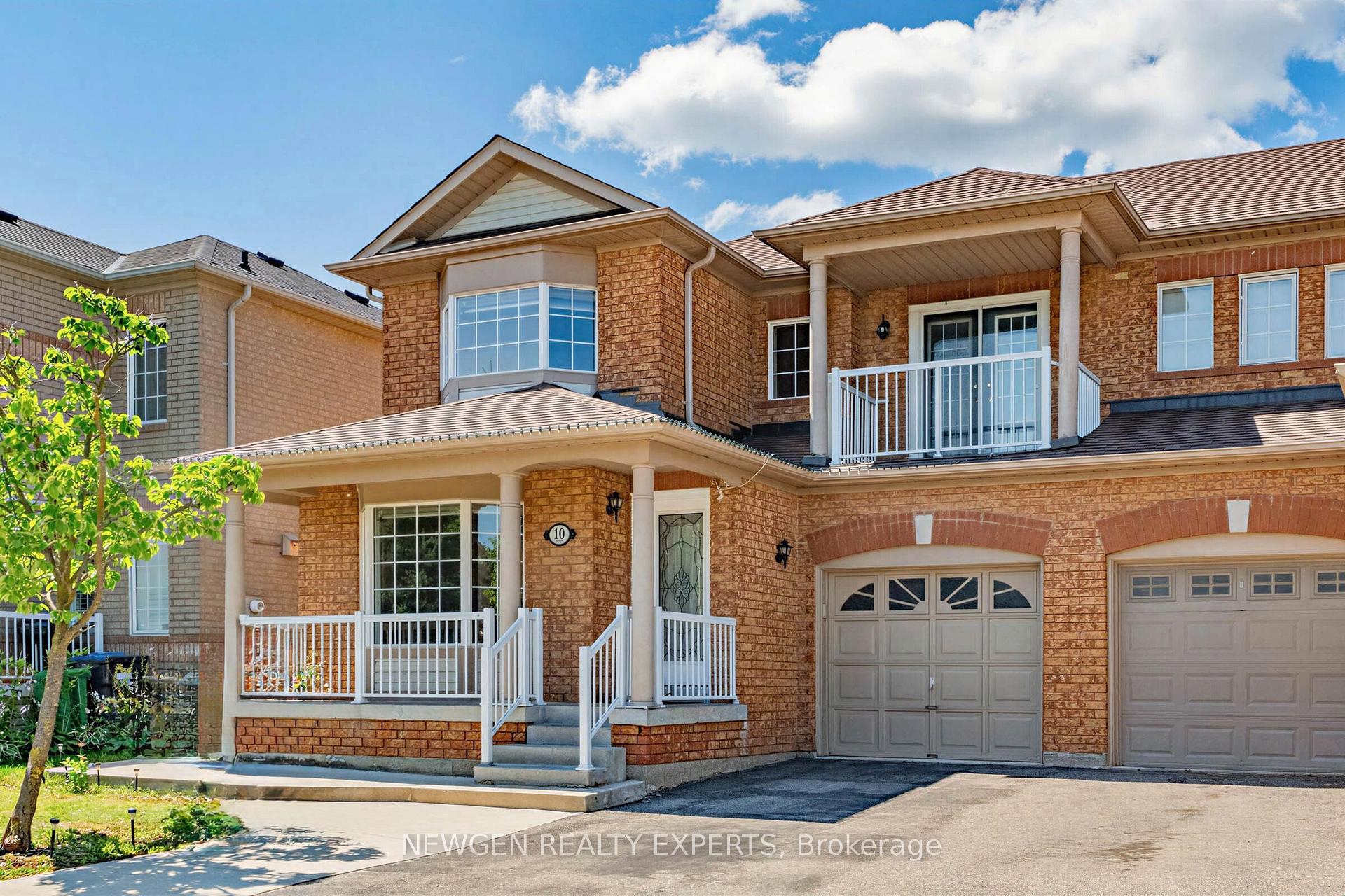 Photo 3 of 10 Checkerberry Crescent, Brampton, Sandringham-Wellington — HOMEH