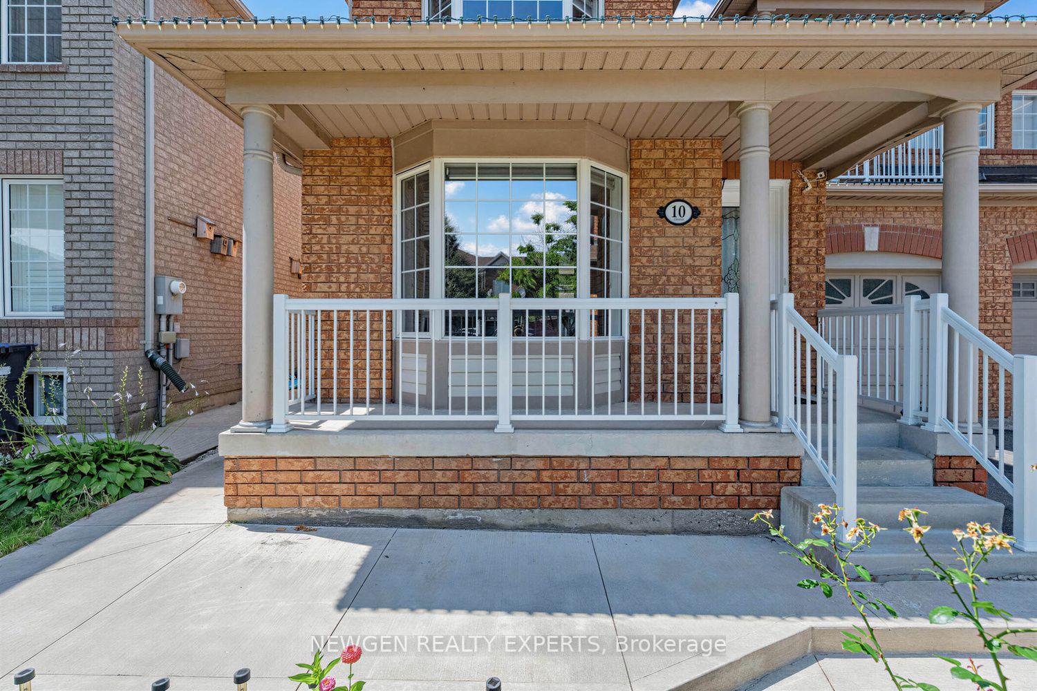 Photo 4 of 10 Checkerberry Crescent, Brampton, Sandringham-Wellington — HOMEH