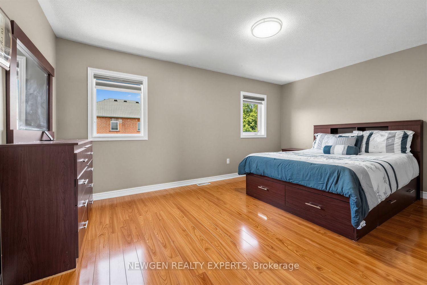 Photo 17 of 10 Checkerberry Crescent, Brampton, Sandringham-Wellington — HOMEH