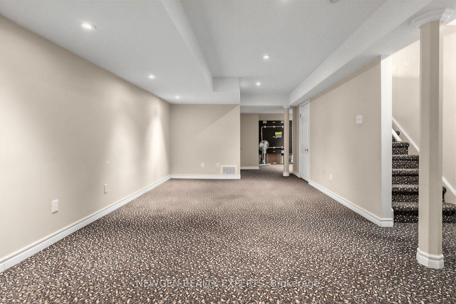 Photo 26 of 10 Checkerberry Crescent, Brampton, Sandringham-Wellington — HOMEH