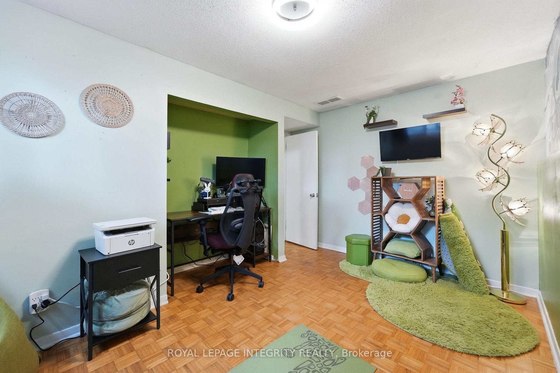Photo 27 of 26 Woodmount Crescent, Ottawa, Borden Farm/Stewart Farm/Carleton Heights/Parkwood Hills — HOMEH