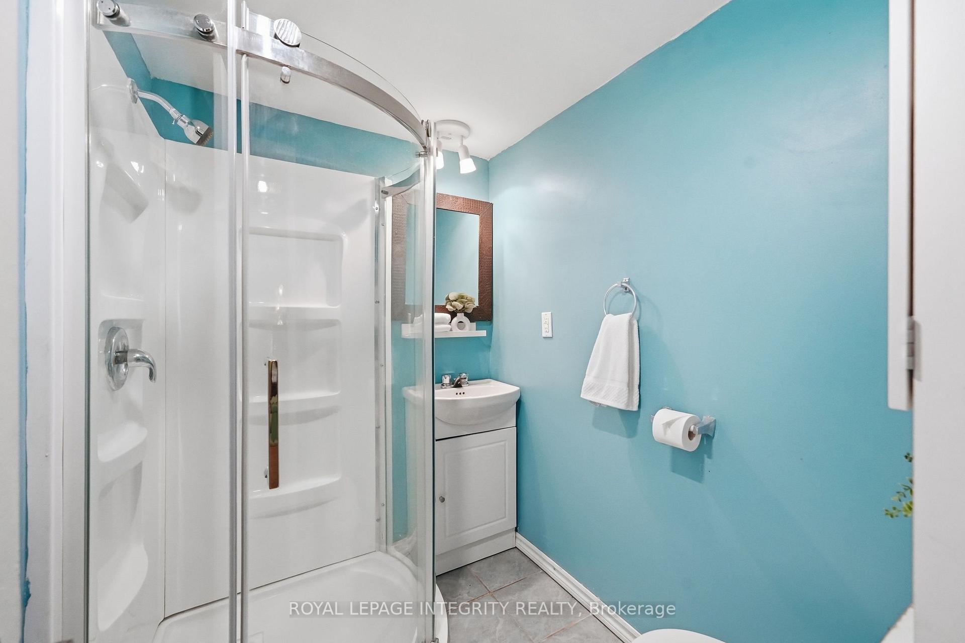 Photo 29 of 26 Woodmount Crescent, Ottawa, Borden Farm/Stewart Farm/Carleton Heights/Parkwood Hills — HOMEH