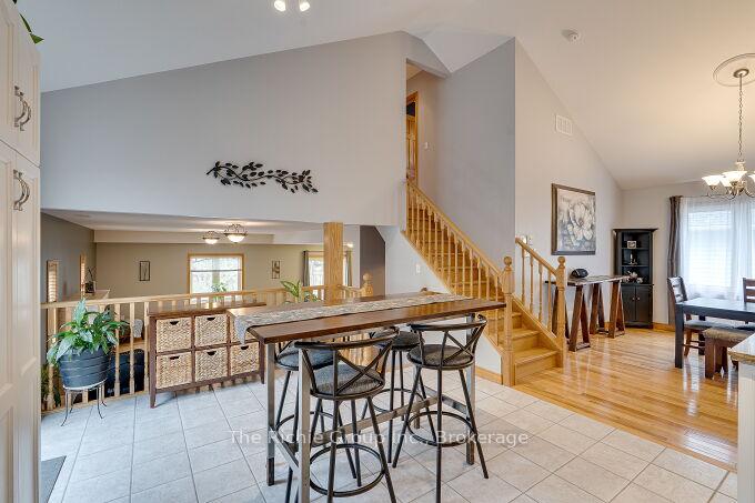 Photo 13 of 624 Cedar Street W, Shelburne — HOMEH