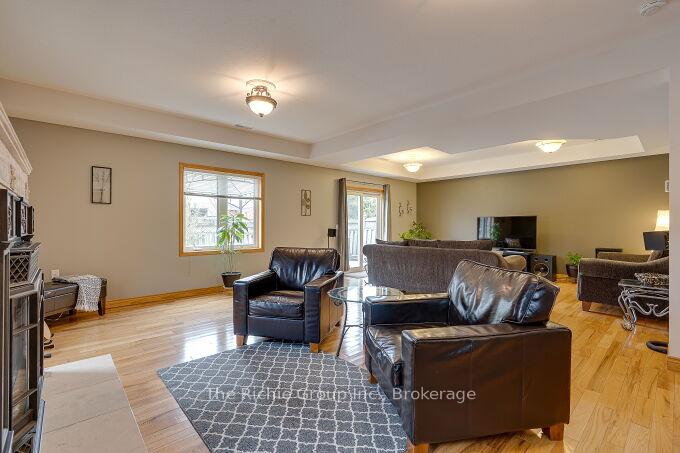 Photo 18 of 624 Cedar Street W, Shelburne — HOMEH