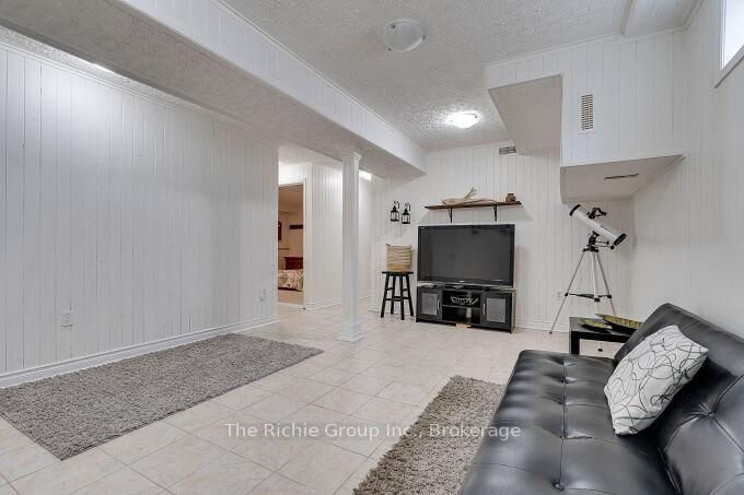 Photo 31 of 624 Cedar Street W, Shelburne — HOMEH