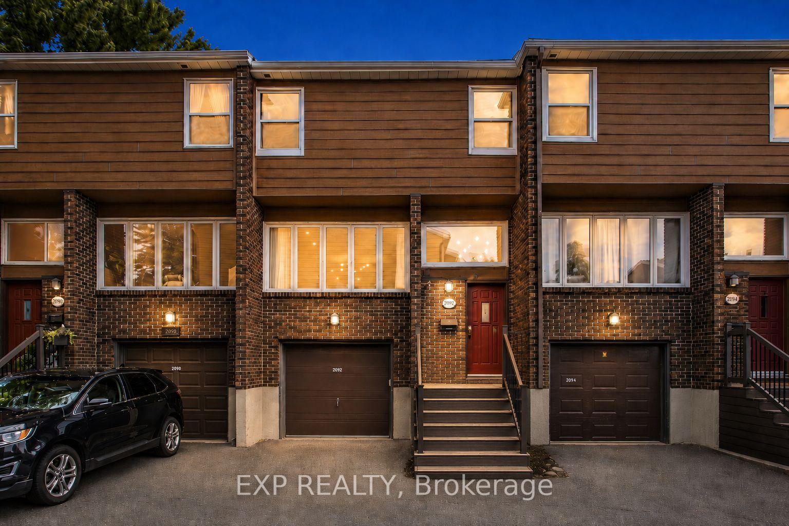 Photo 2 of 2092 Eric Crescent, Ottawa, Pineview — HOMEH