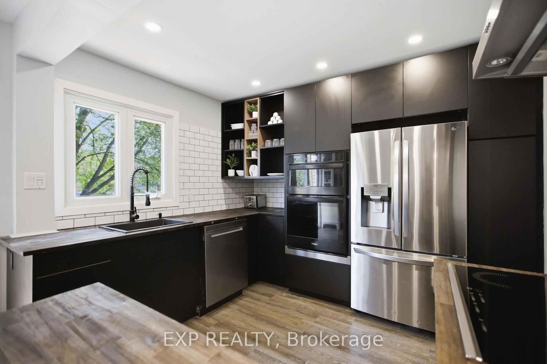 Photo 11 of 2092 Eric Crescent, Ottawa, Pineview — HOMEH