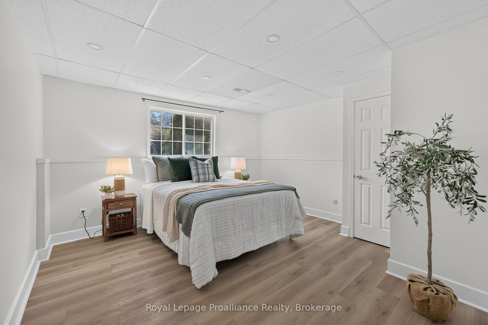 Photo 23 of 3561 Vienna Crescent, Frontenac, Frontenac South — HOMEH