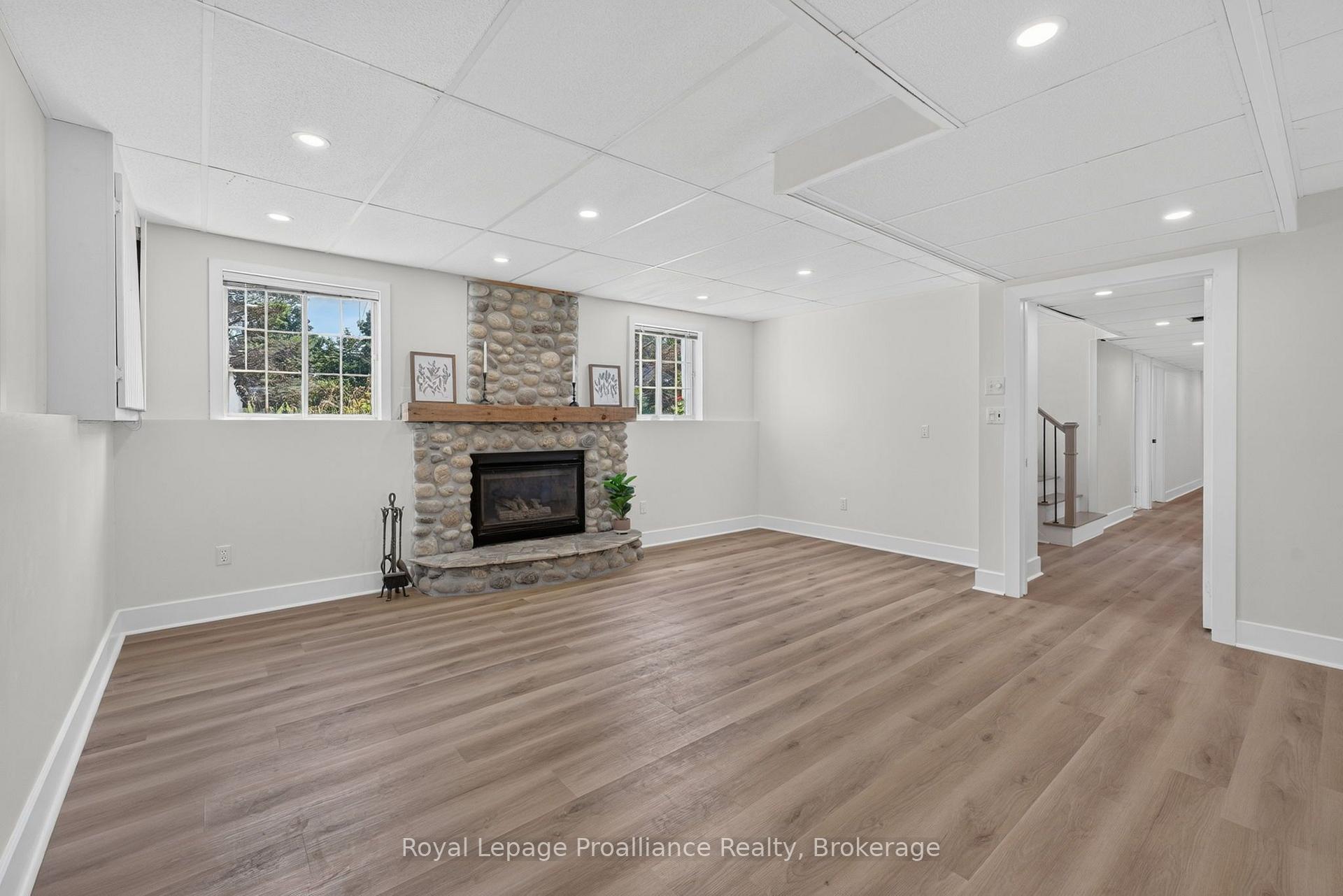 Photo 33 of 3561 Vienna Crescent, Frontenac, Frontenac South — HOMEH