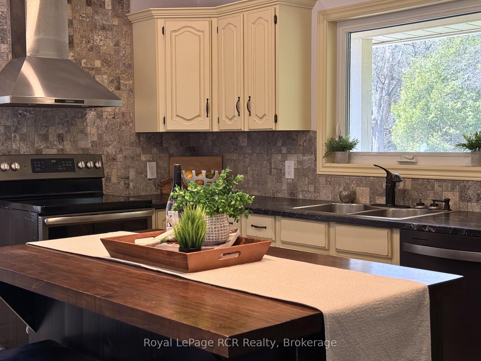 Photo 14 of 468080 Concession 12B, Grey Highlands — HOMEH