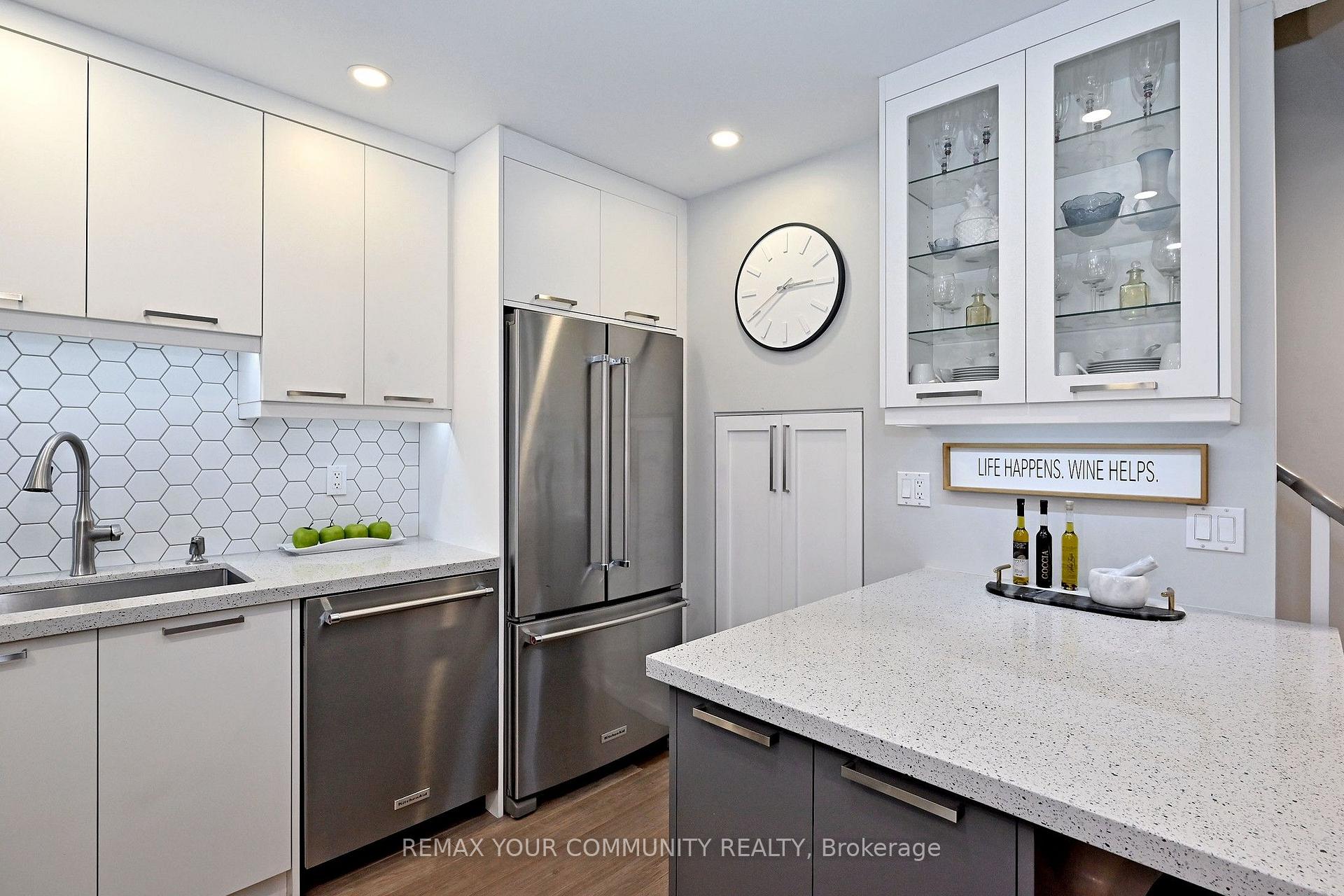 Photo 15 of Unit 805, 1400 The Esplanade Road N, Pickering, Town Centre — HOMEH