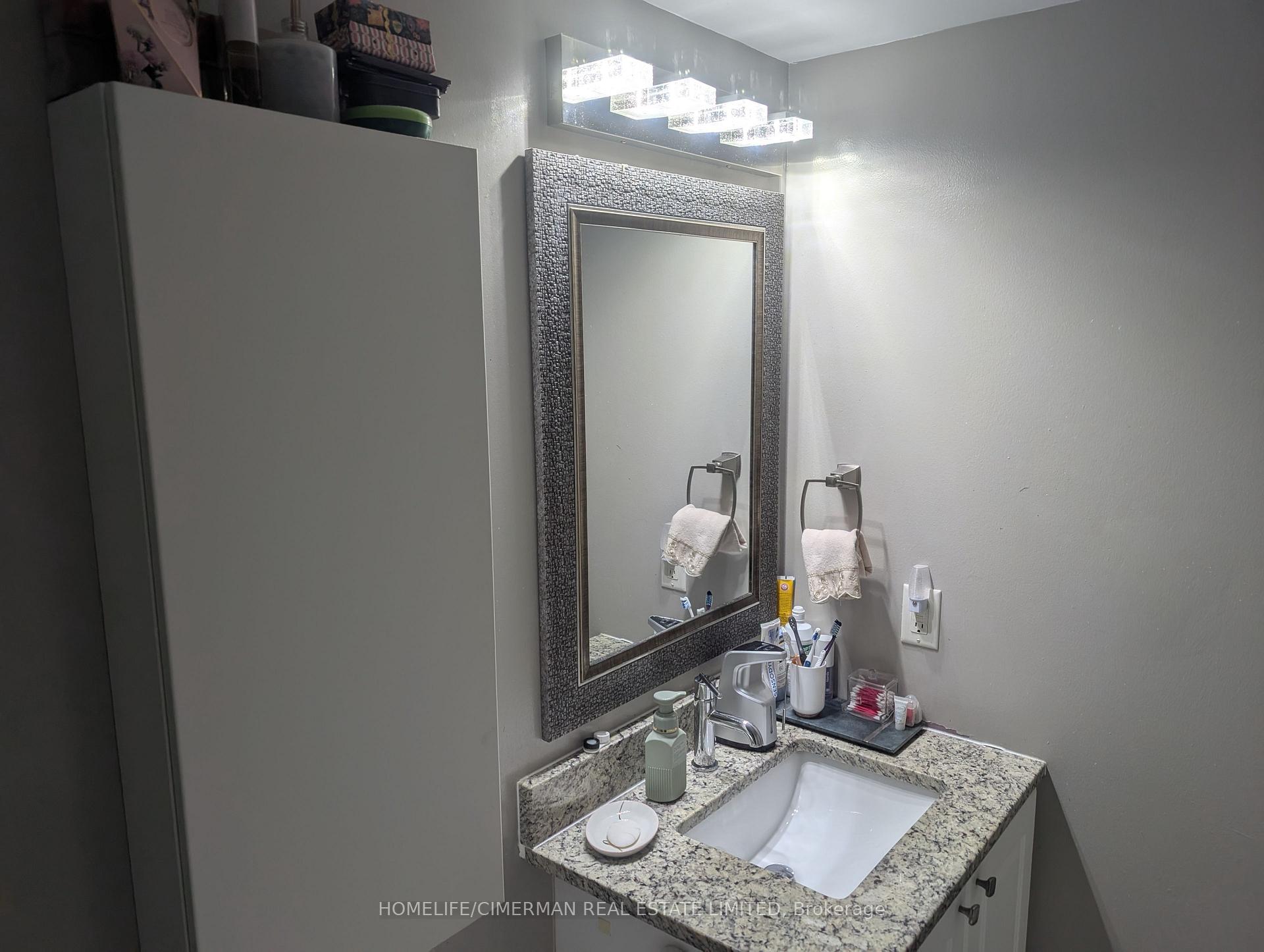 Photo 8 of Unit 921, 233 Beecroft Road, North York, Willowdale West — HOMEH