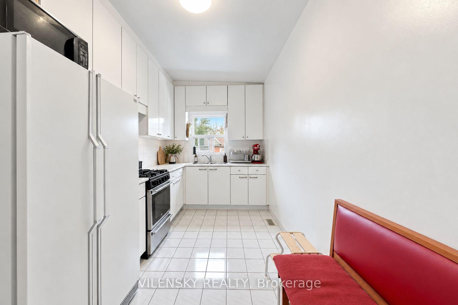 Photo 15 of 41 Lakeview Avenue, Toronto, Trinity-Bellwoods — HOMEH