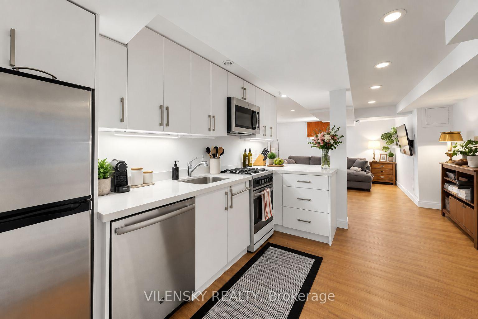 Photo 29 of 41 Lakeview Avenue, Toronto, Trinity-Bellwoods — HOMEH