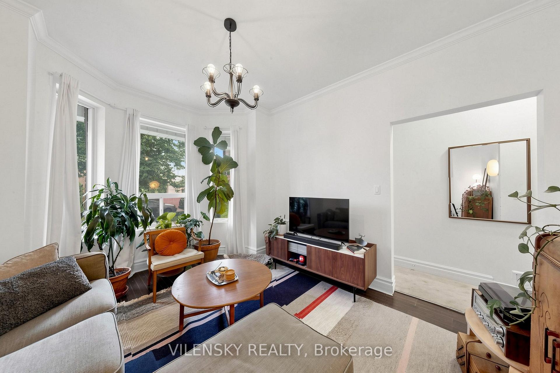 Photo 19 of 41 Lakeview Avenue, Toronto, Trinity-Bellwoods — HOMEH