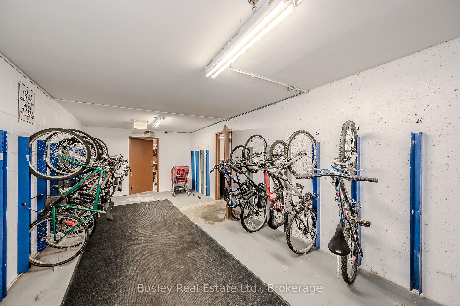 Photo 9 of Unit 815, 55 Green Valley Drive, Kitchener, Pioneer Park — HOMEH
