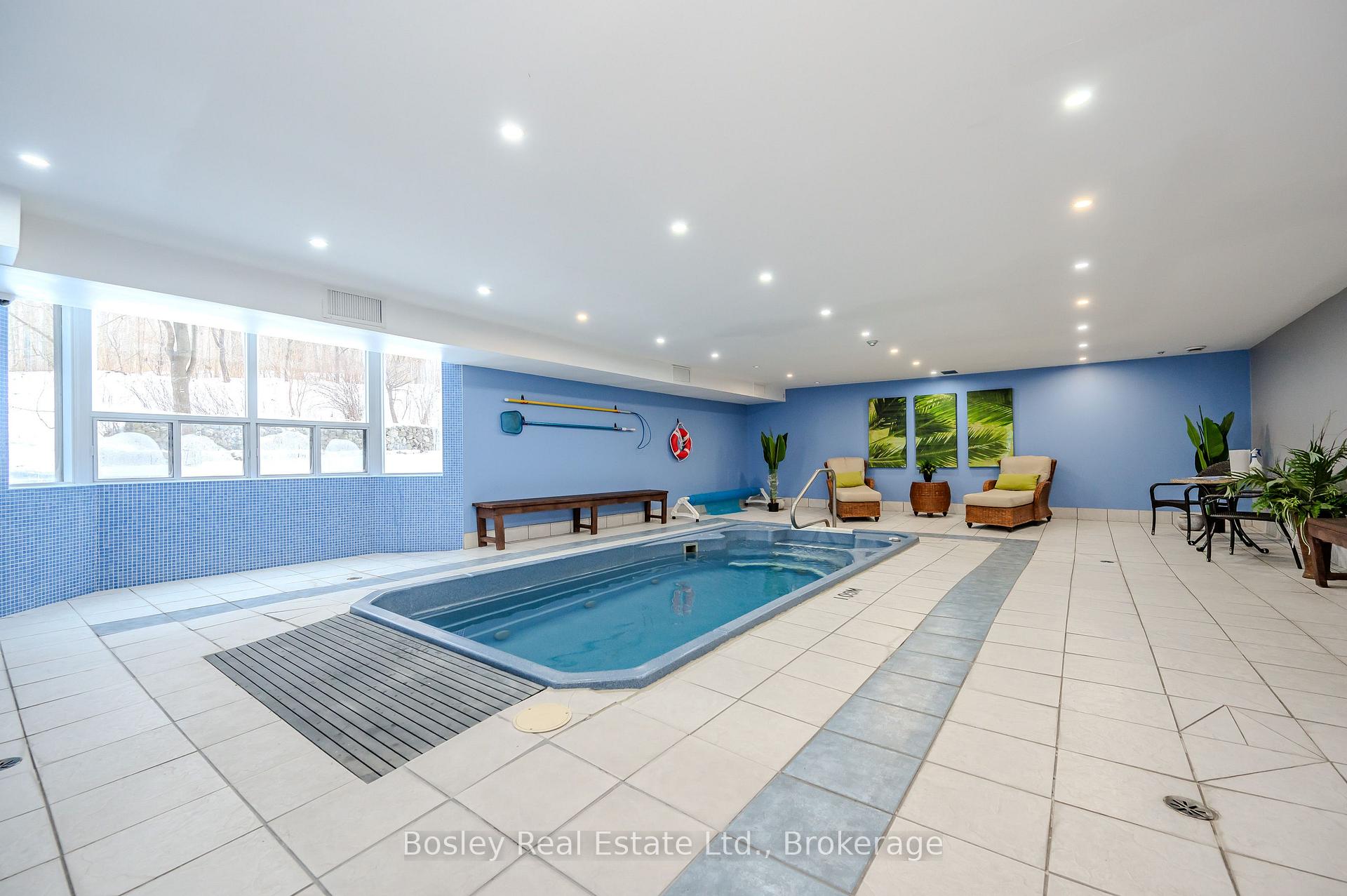 Photo 10 of Unit 815, 55 Green Valley Drive, Kitchener, Pioneer Park — HOMEH