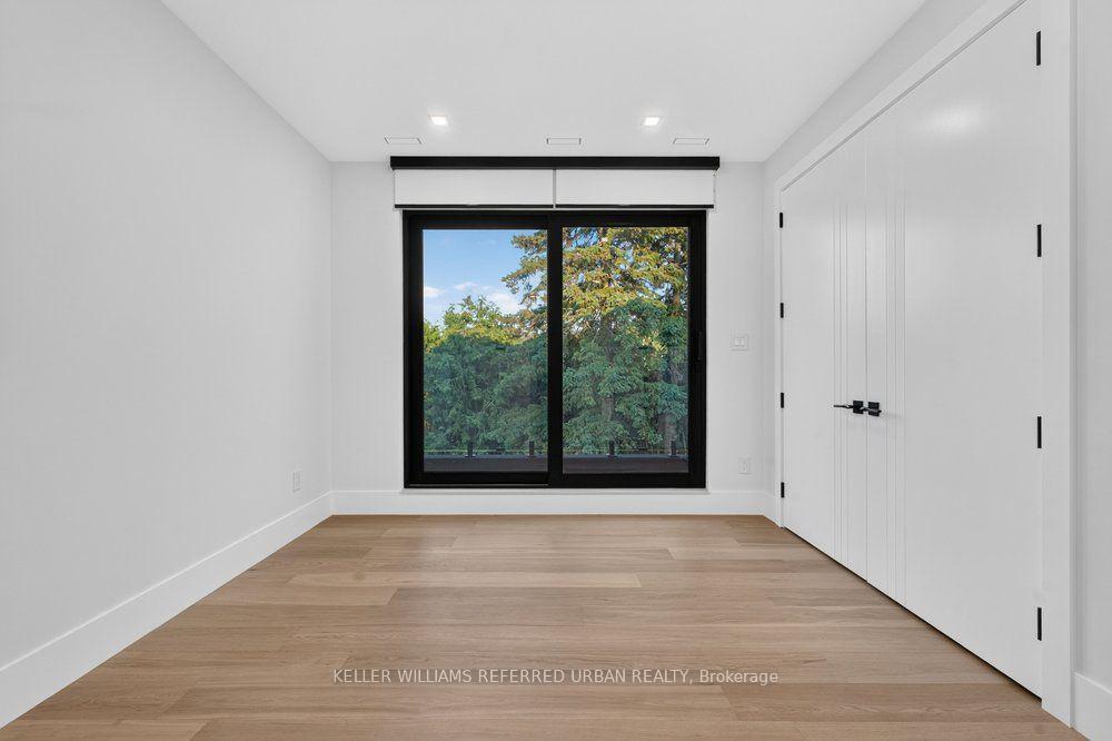Photo 25 of 11 Knowles Crescent, Aurora, Aurora Highlands — HOMEH