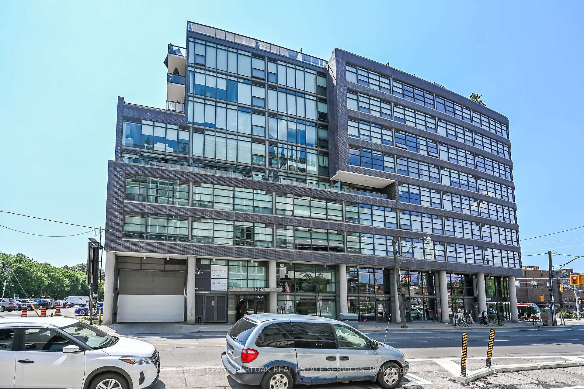 Photo 3 of Unit 902, 1201 Dundas Street E, Toronto, South Riverdale — HOMEH