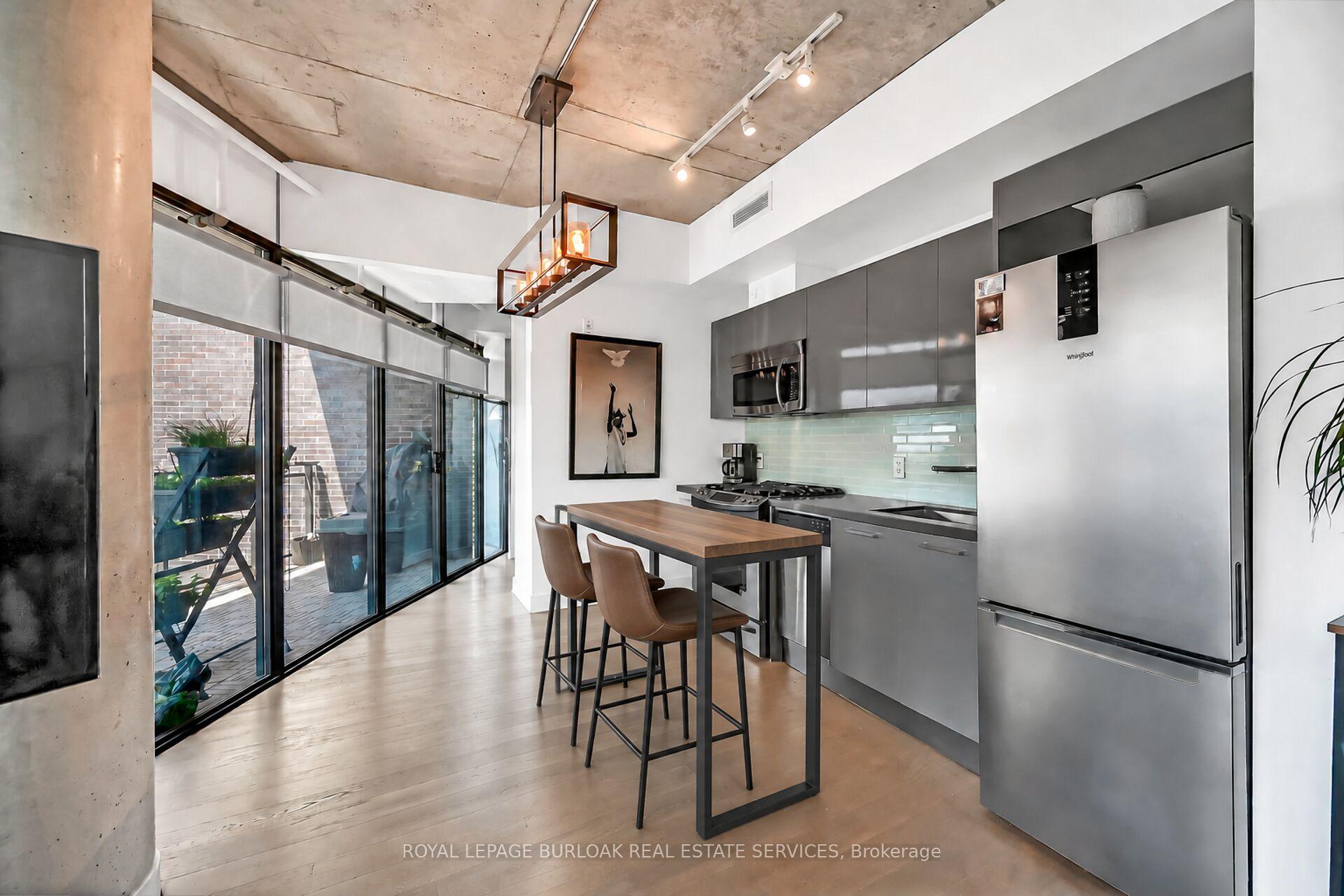 Photo 13 of Unit 902, 1201 Dundas Street E, Toronto, South Riverdale — HOMEH