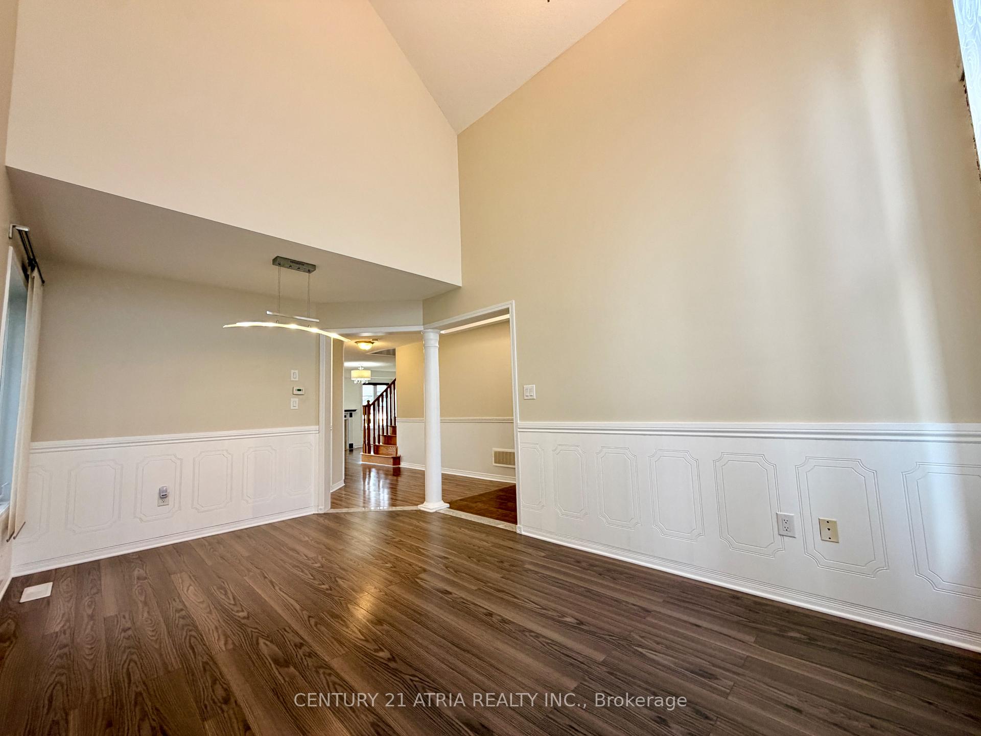 Photo 8 of 101 Elliottglen Drive, Ajax, Northeast Ajax — HOMEH