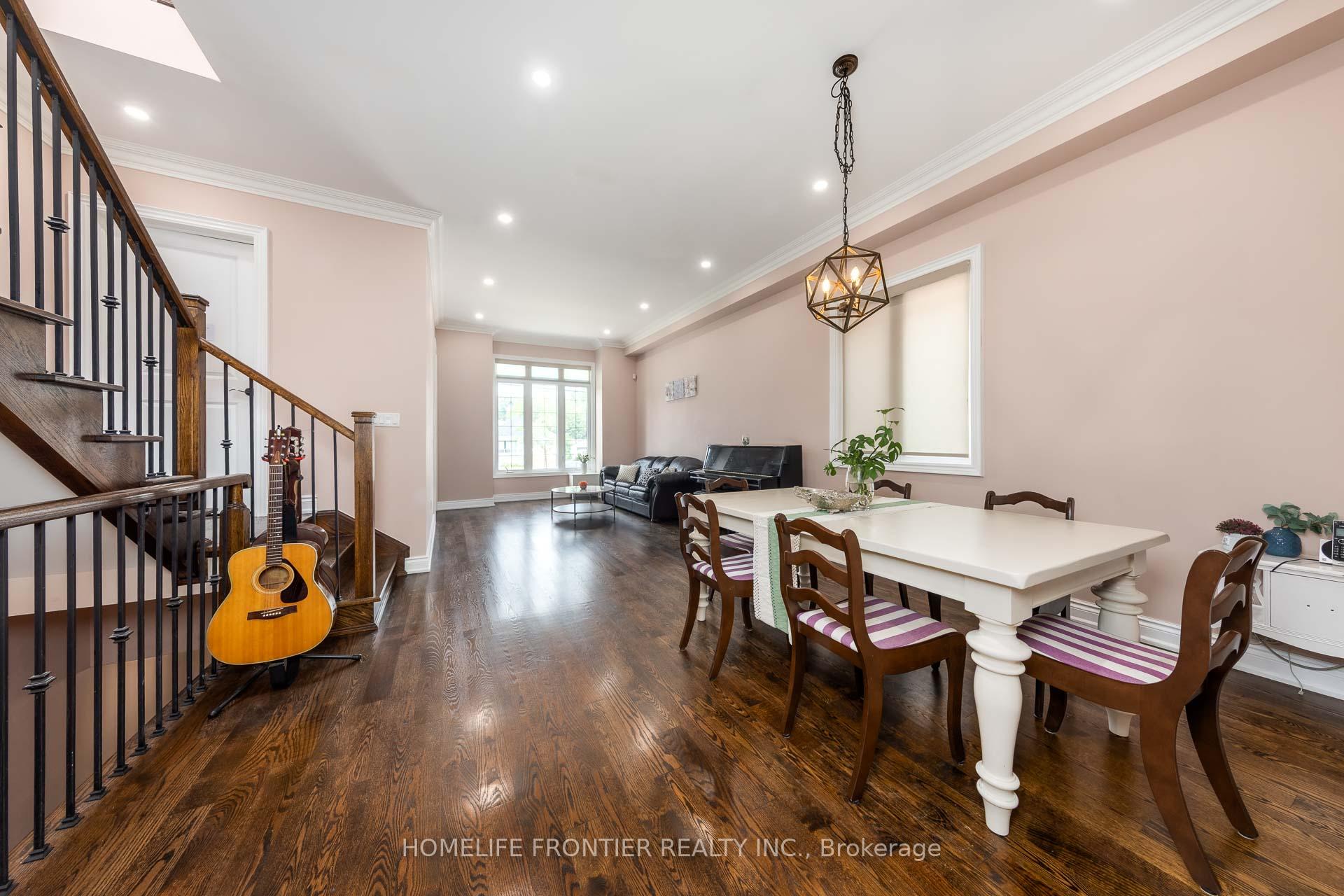Photo 9 of 183 Finch Avenue E, North York, Willowdale East — HOMEH