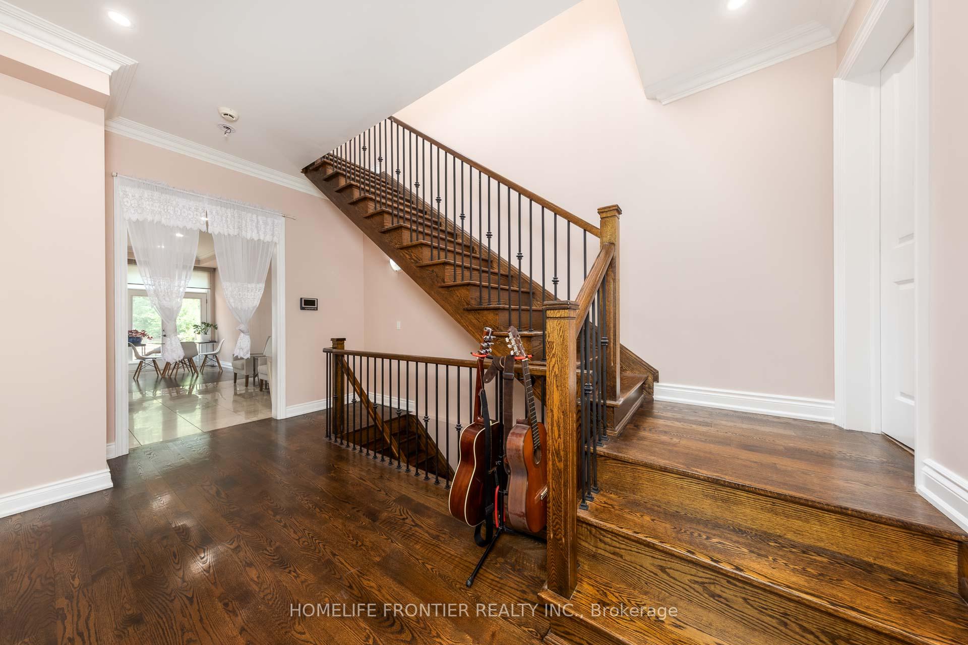 Photo 24 of 183 Finch Avenue E, North York, Willowdale East — HOMEH