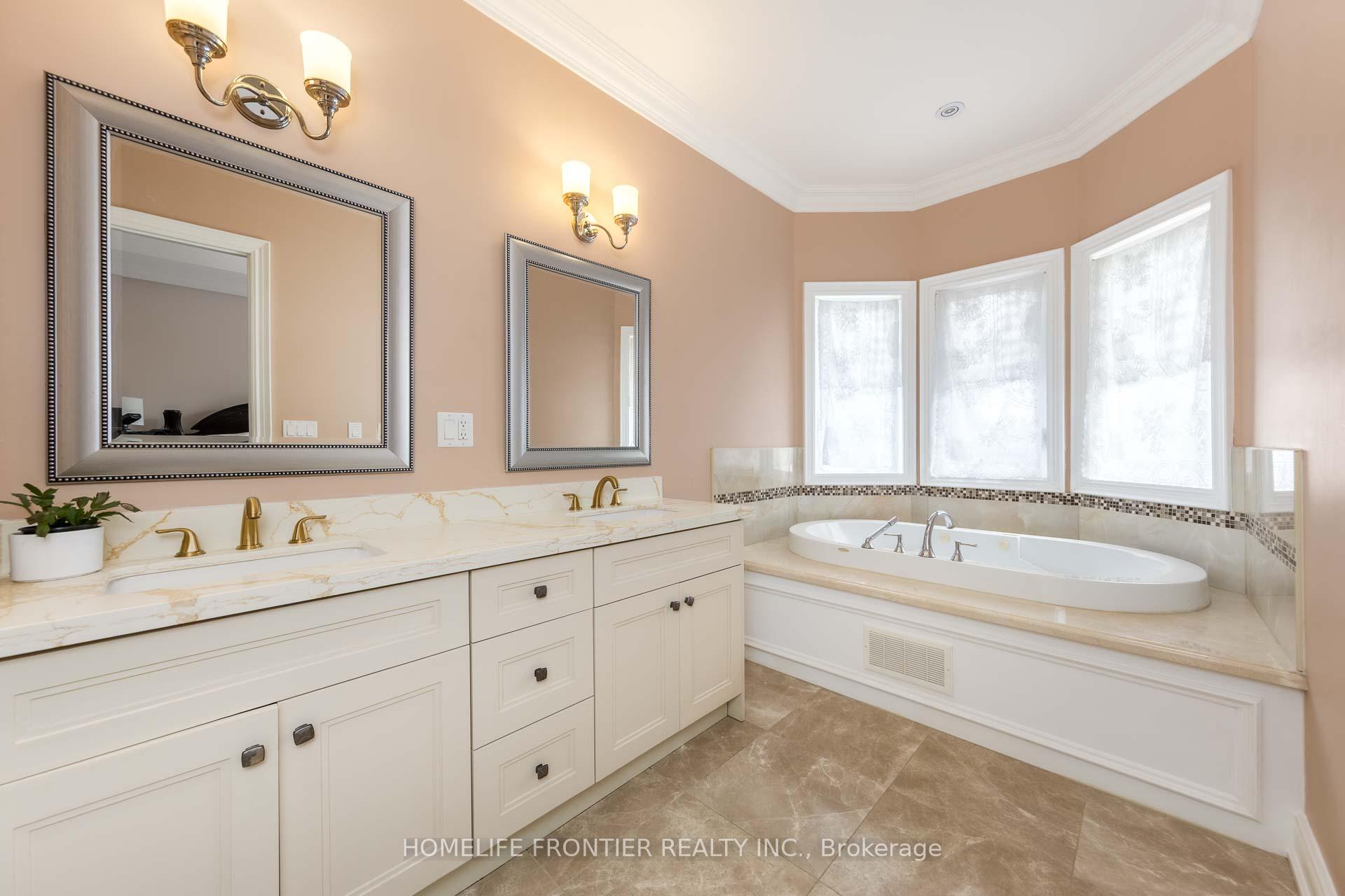 Photo 29 of 183 Finch Avenue E, North York, Willowdale East — HOMEH