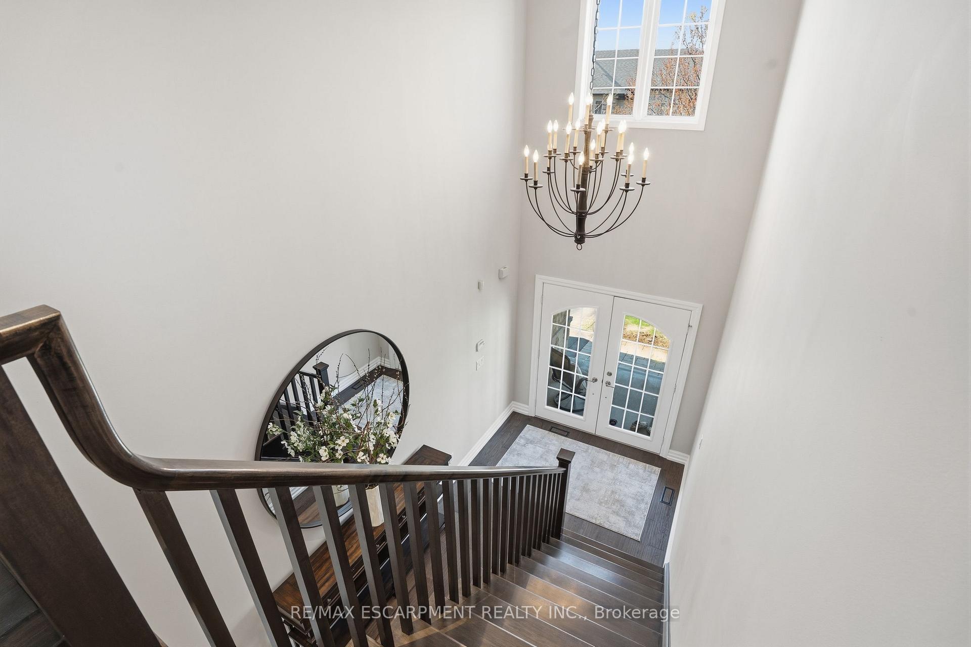 Photo 33 of Unit 40, 441 Stonehenge Drive, Hamilton, Meadowlands — HOMEH