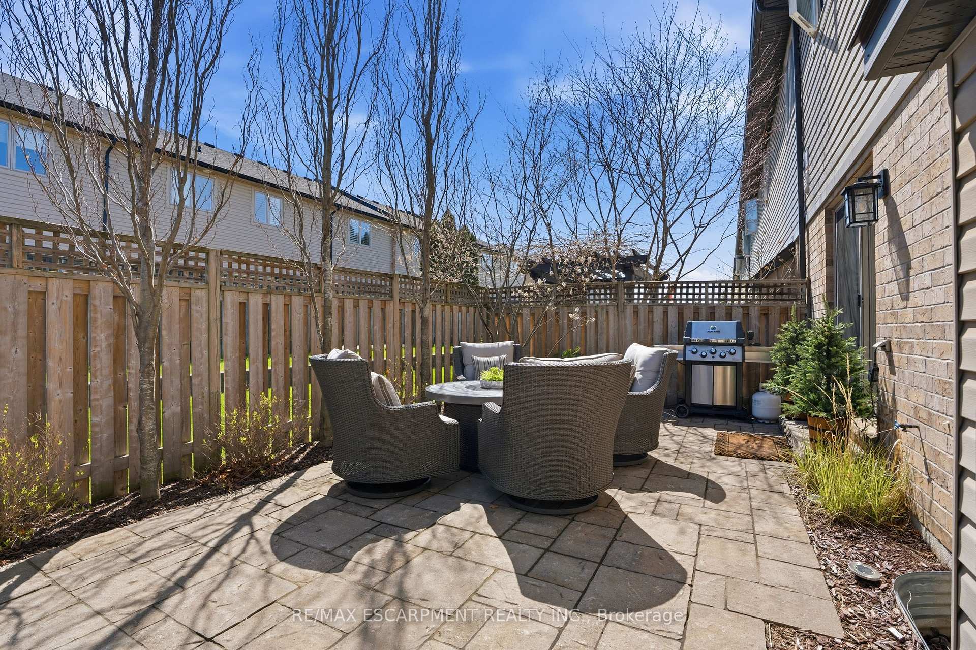 Photo 71 of Unit 40, 441 Stonehenge Drive, Hamilton, Meadowlands — HOMEH