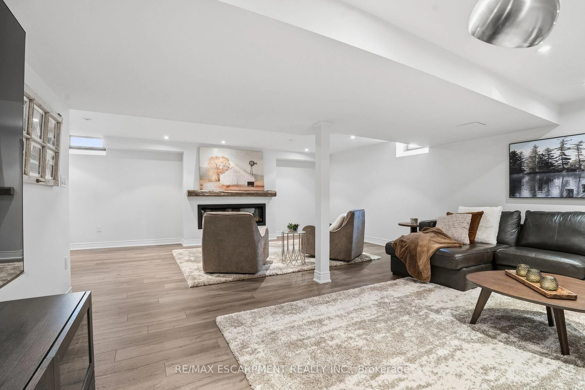 Photo 68 of Unit 40, 441 Stonehenge Drive, Hamilton, Meadowlands — HOMEH