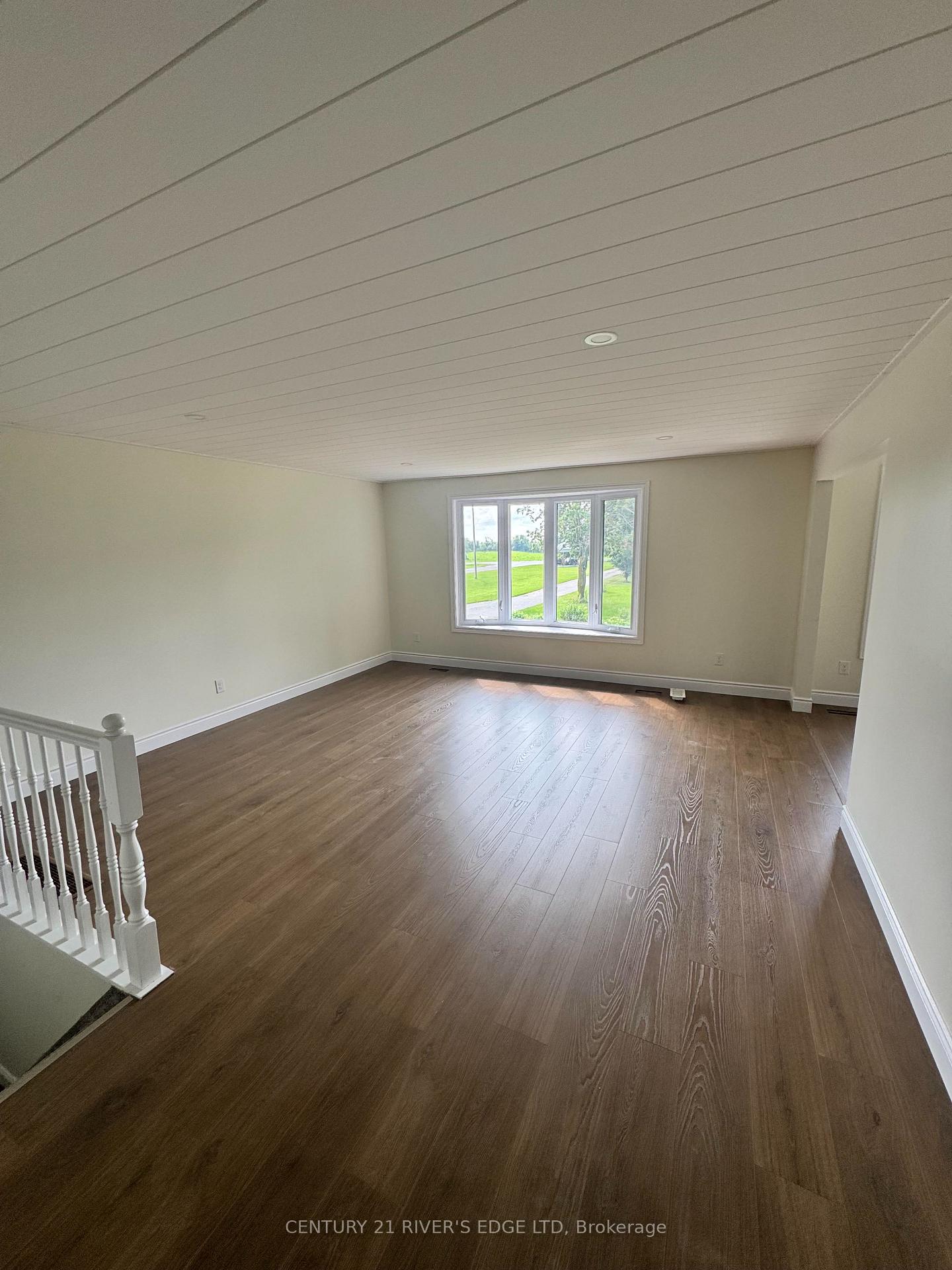 Photo 2 of 11725 Spruit Road, North Dundas, North Dundas (Mountain) Twp — HOMEH