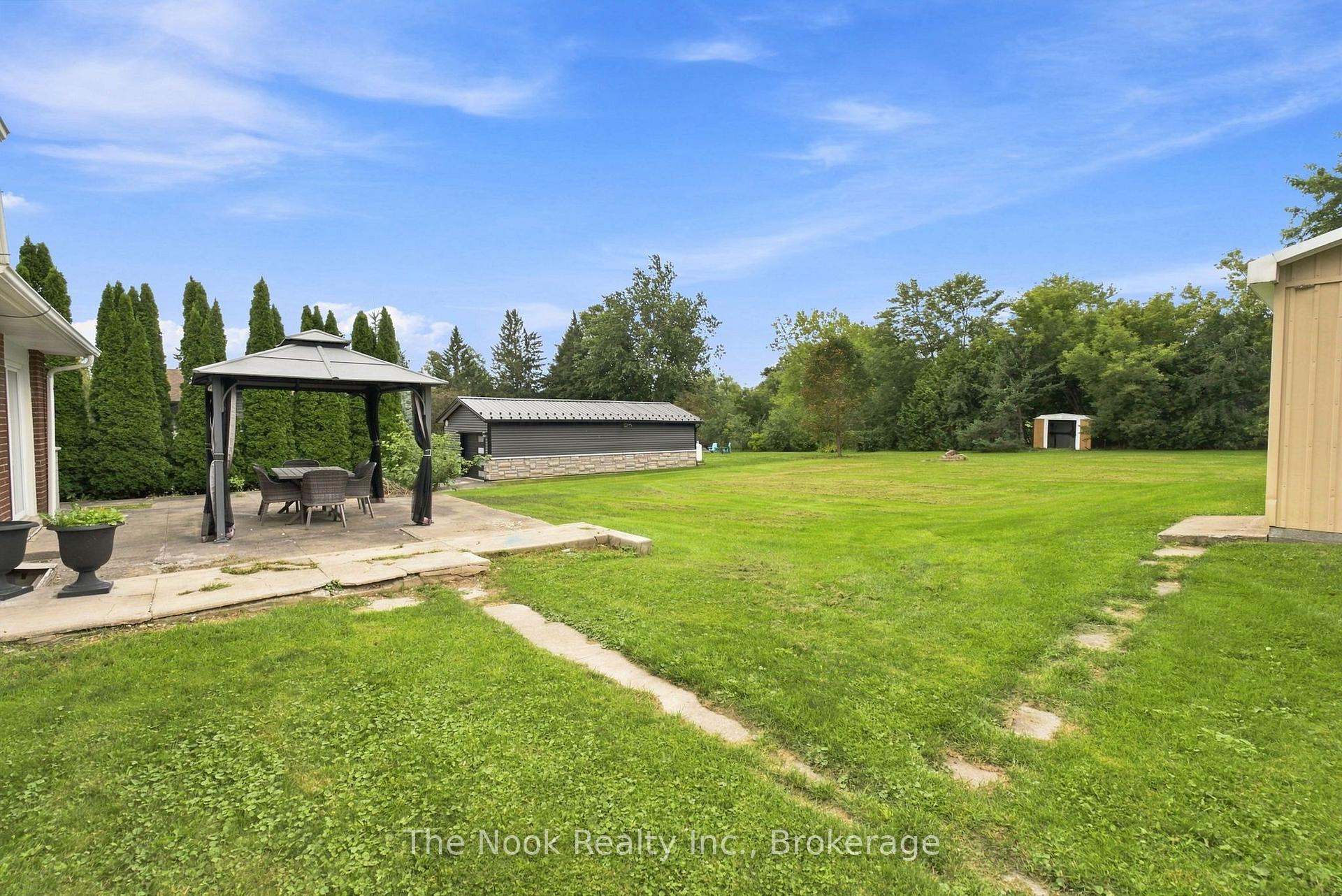 Photo 4 of 24 Cedar Ridge Drive, Kawartha Lakes, Mariposa — HOMEH
