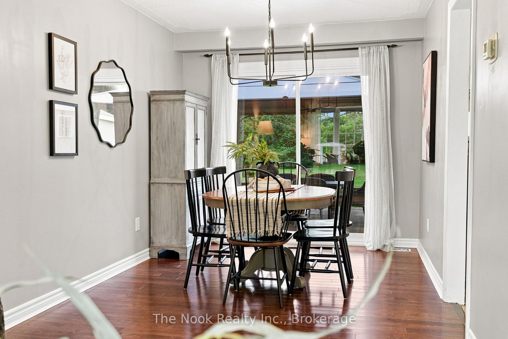 Photo 14 of 24 Cedar Ridge Drive, Kawartha Lakes, Mariposa — HOMEH